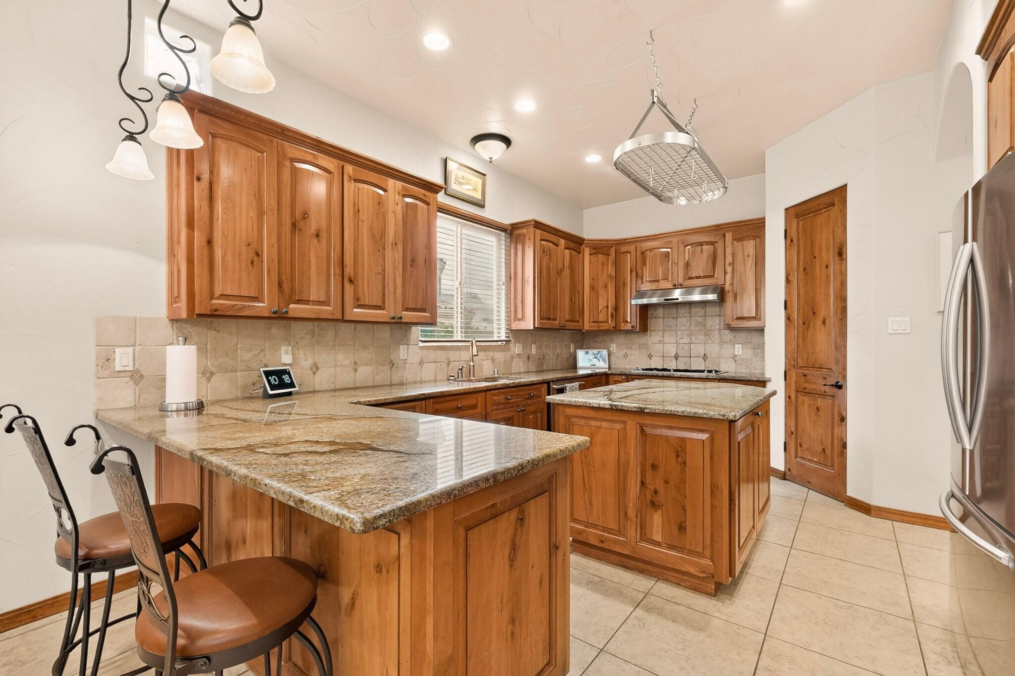 Photo 2 — 1220 Blanca Avenue NW