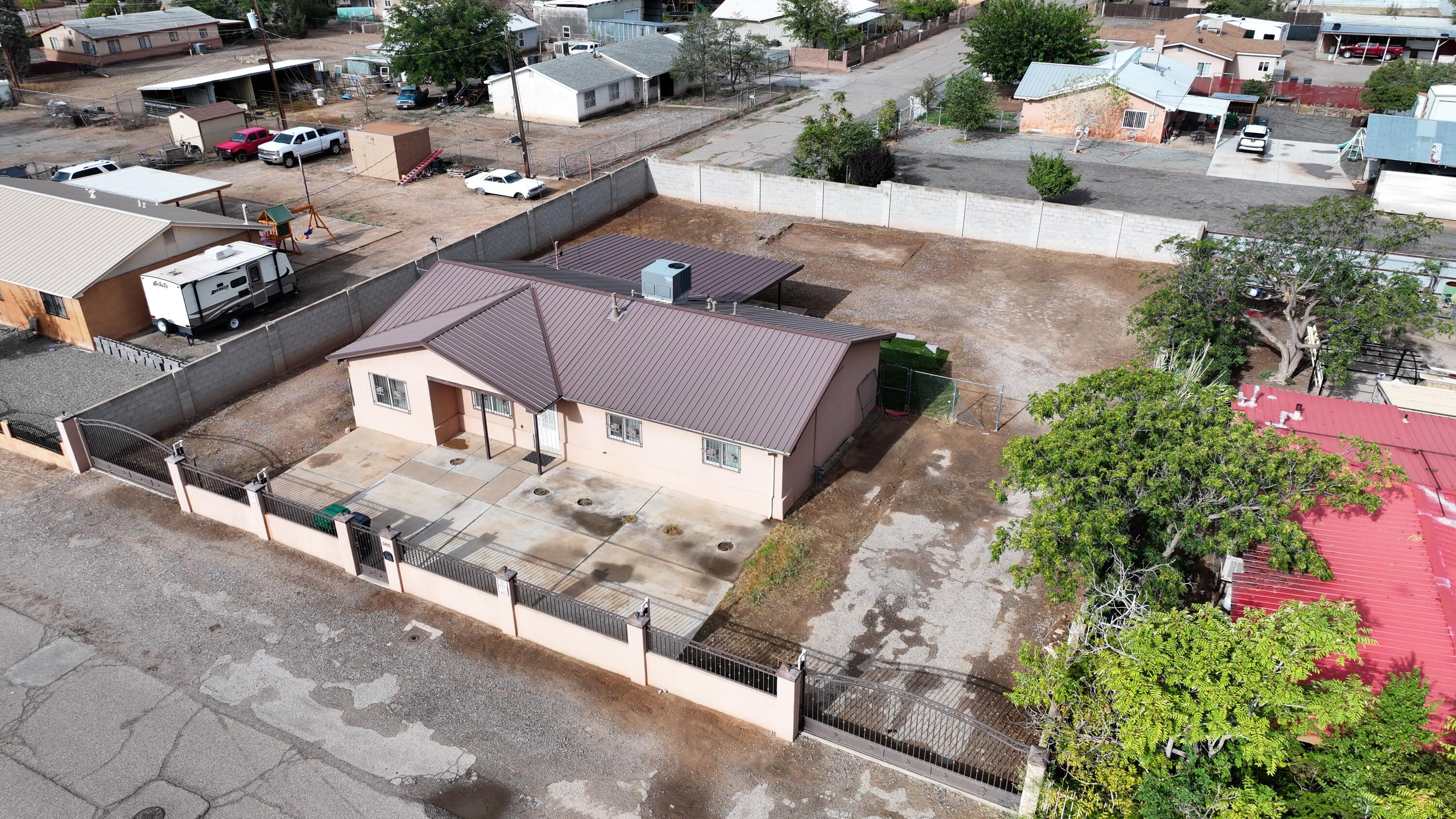 Photo 17 — 5105 5th Street SW