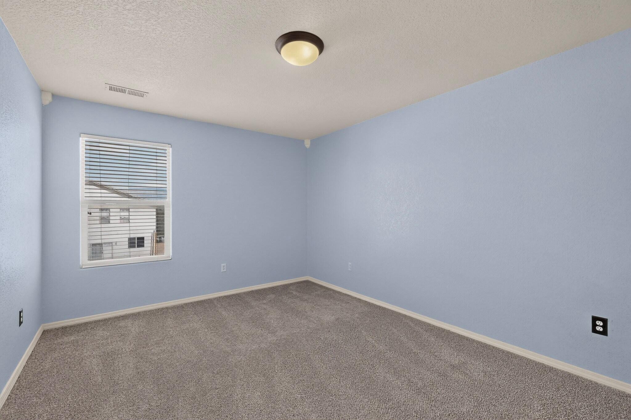 Photo 5 — 1160 Toscana Drive SE