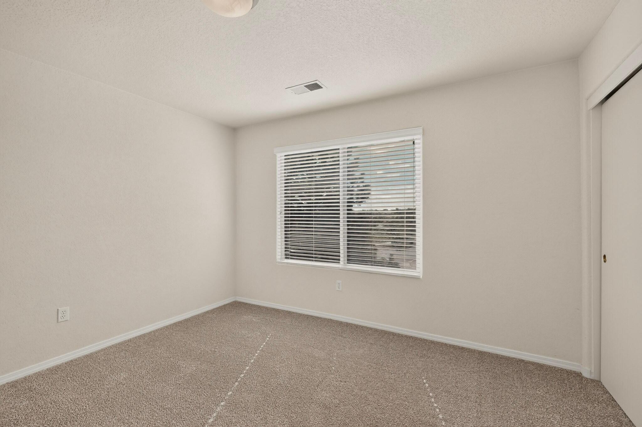 Photo 8 — 1160 Toscana Drive SE