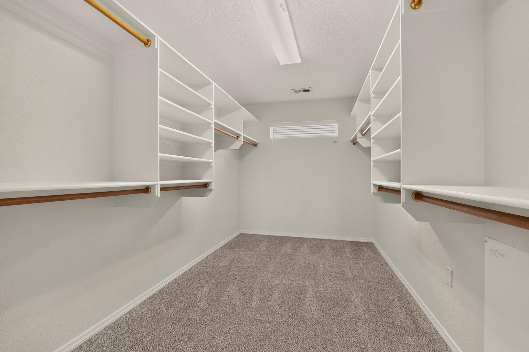 Photo 15 — 1160 Toscana Drive SE