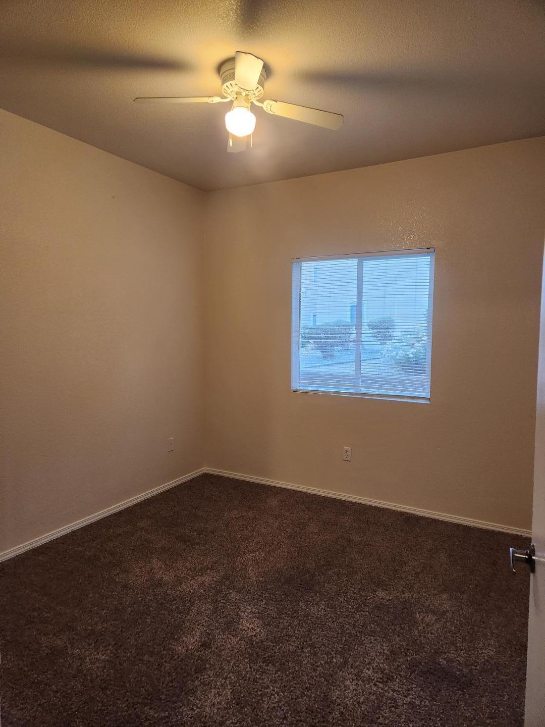 Photo 9 — 6800 Vista Del Norte NE 713