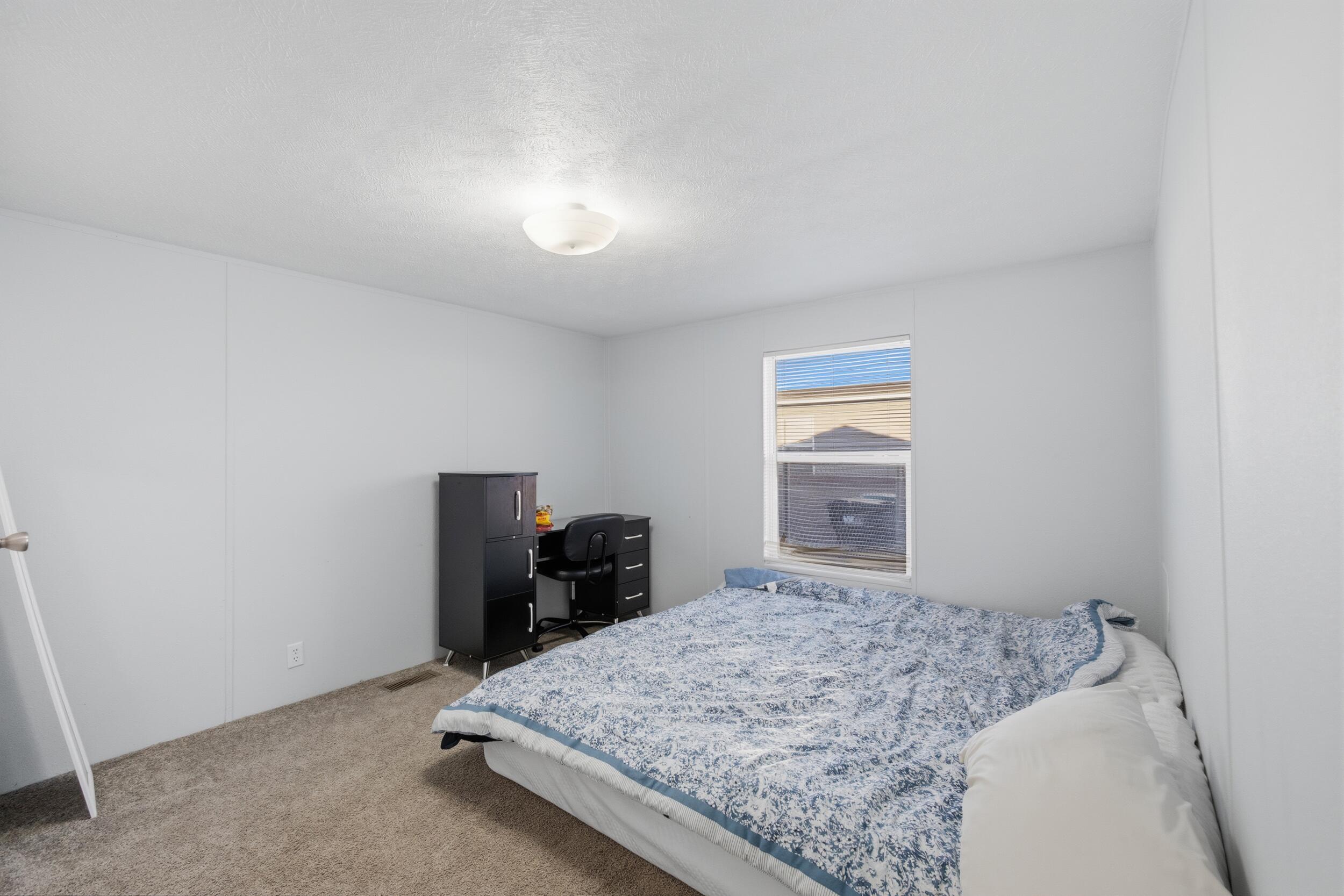 Photo 2 — 3811 Milan Court SW
