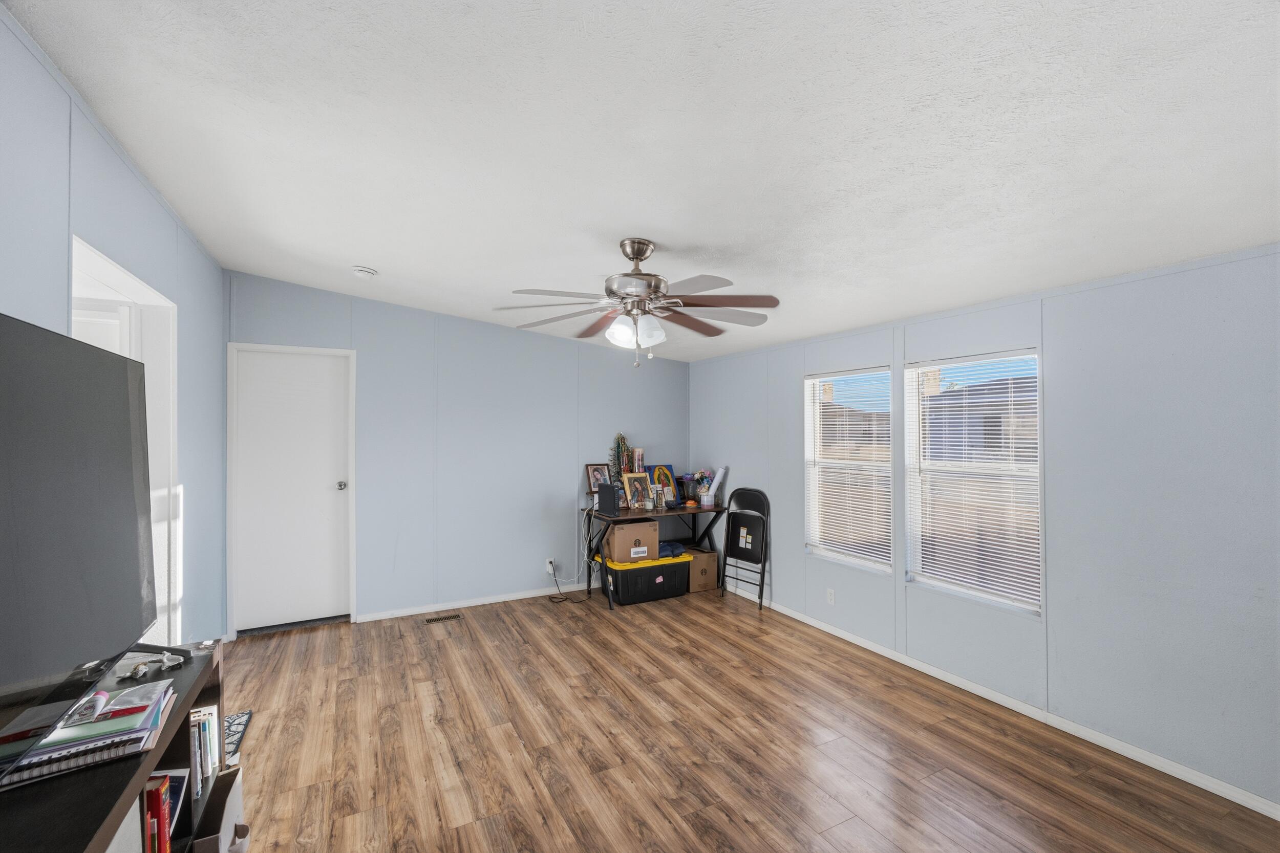 Photo 17 — 3811 Milan Court SW