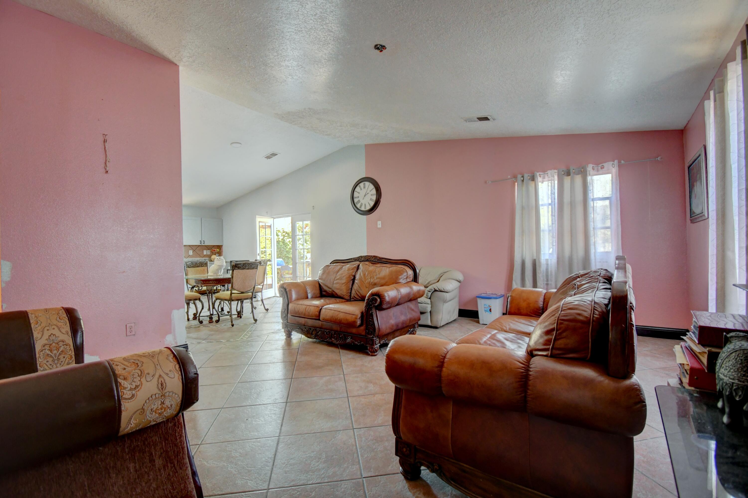 Photo 11 — 2305 Desert Wood Drive SW