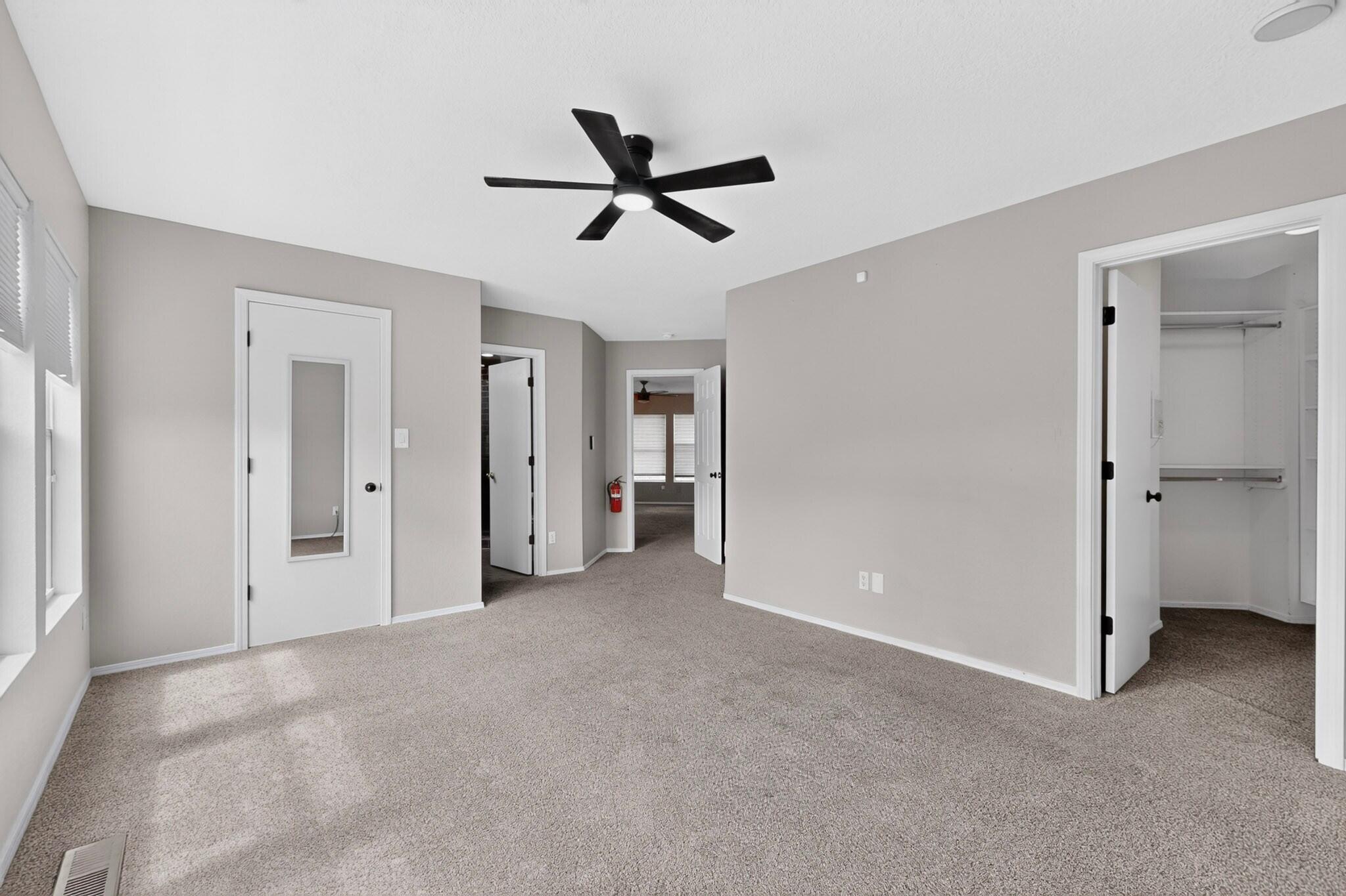 Photo 4 — 12515 Alps Way NE