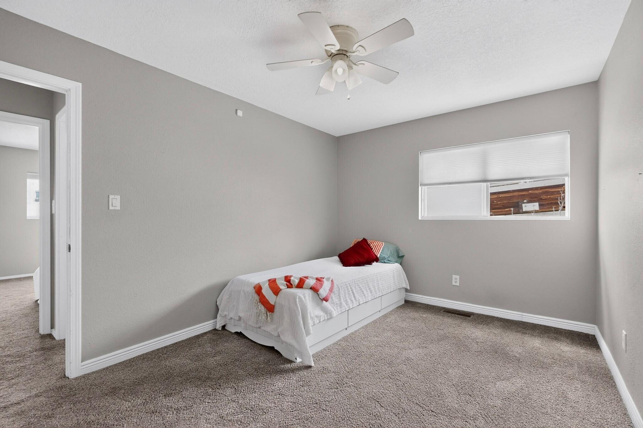 Photo 7 — 12515 Alps Way NE