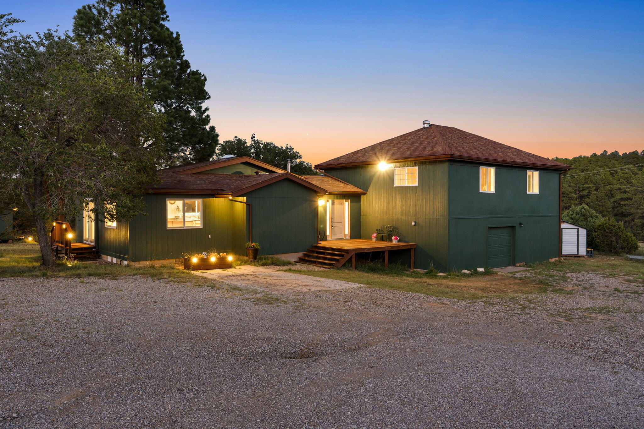 123 Kuhn Drive, Tijeras, NM 87059