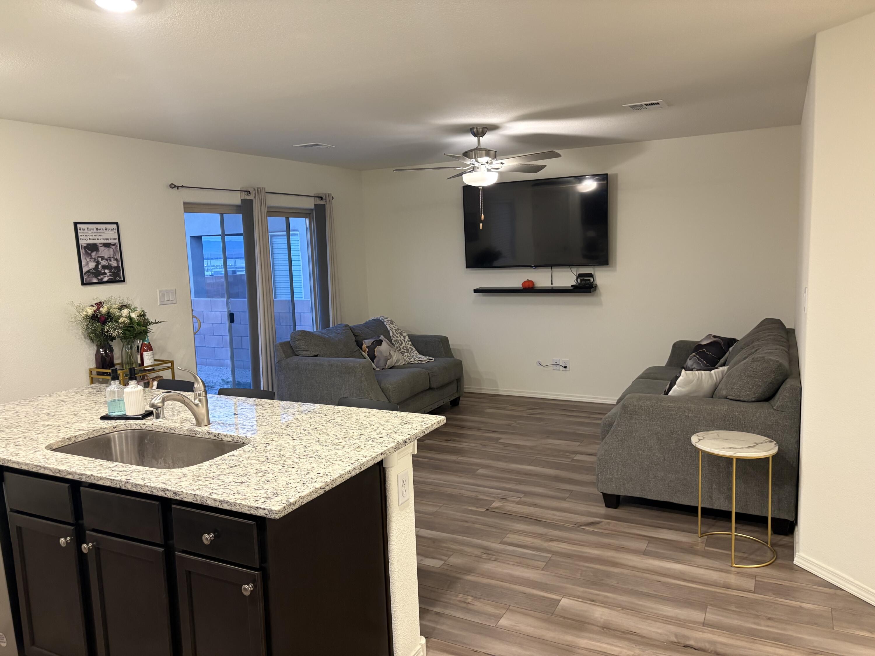 Photo 6 — 5020 Grace Street SW