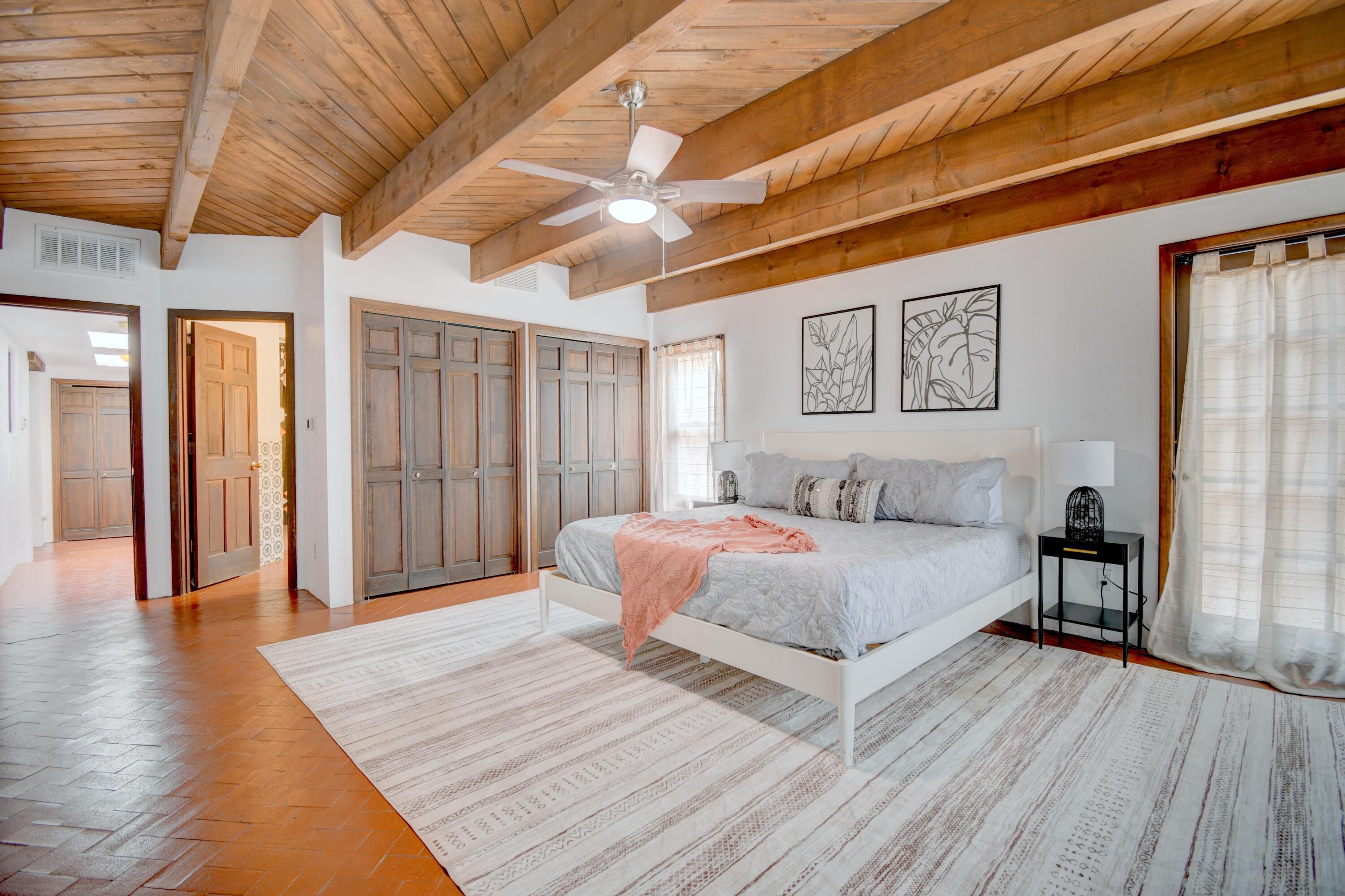 Photo 18 — 14018 Arcadia Road NE