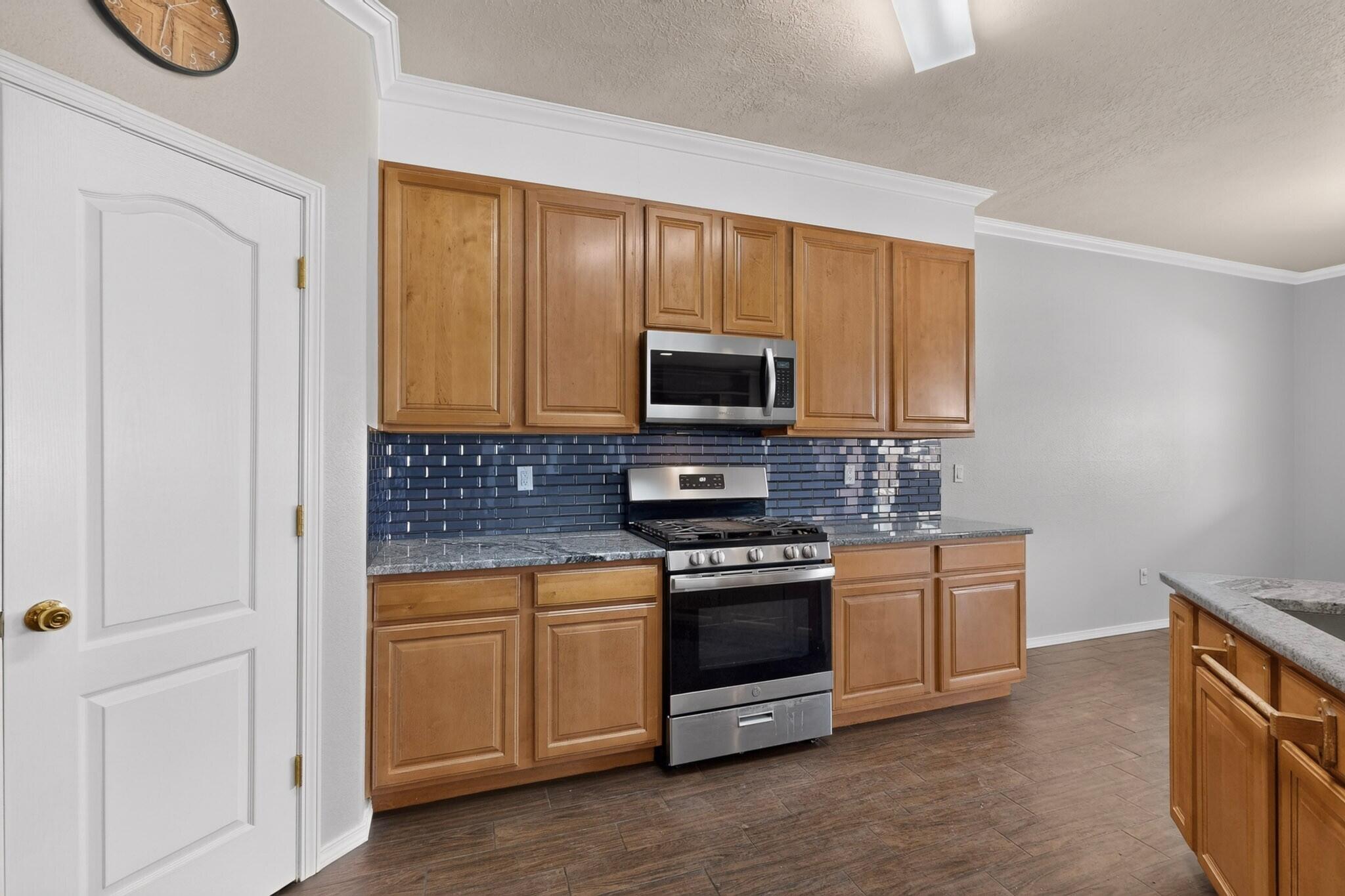 Photo 18 — 3224 W Meadow Drive SW