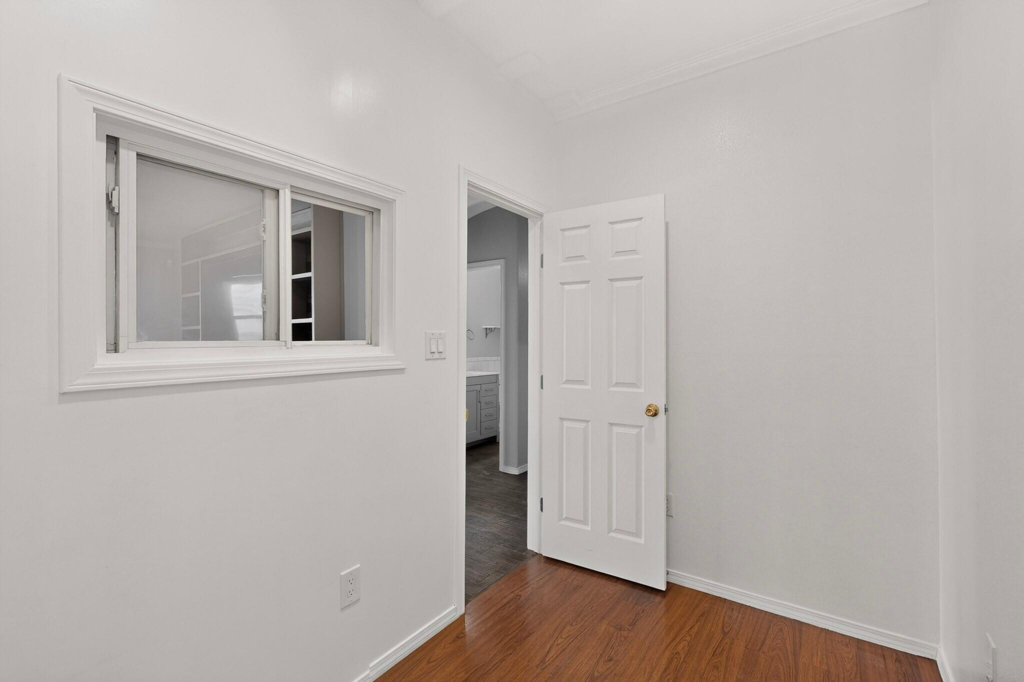 Photo 16 — 3224 W Meadow Drive SW