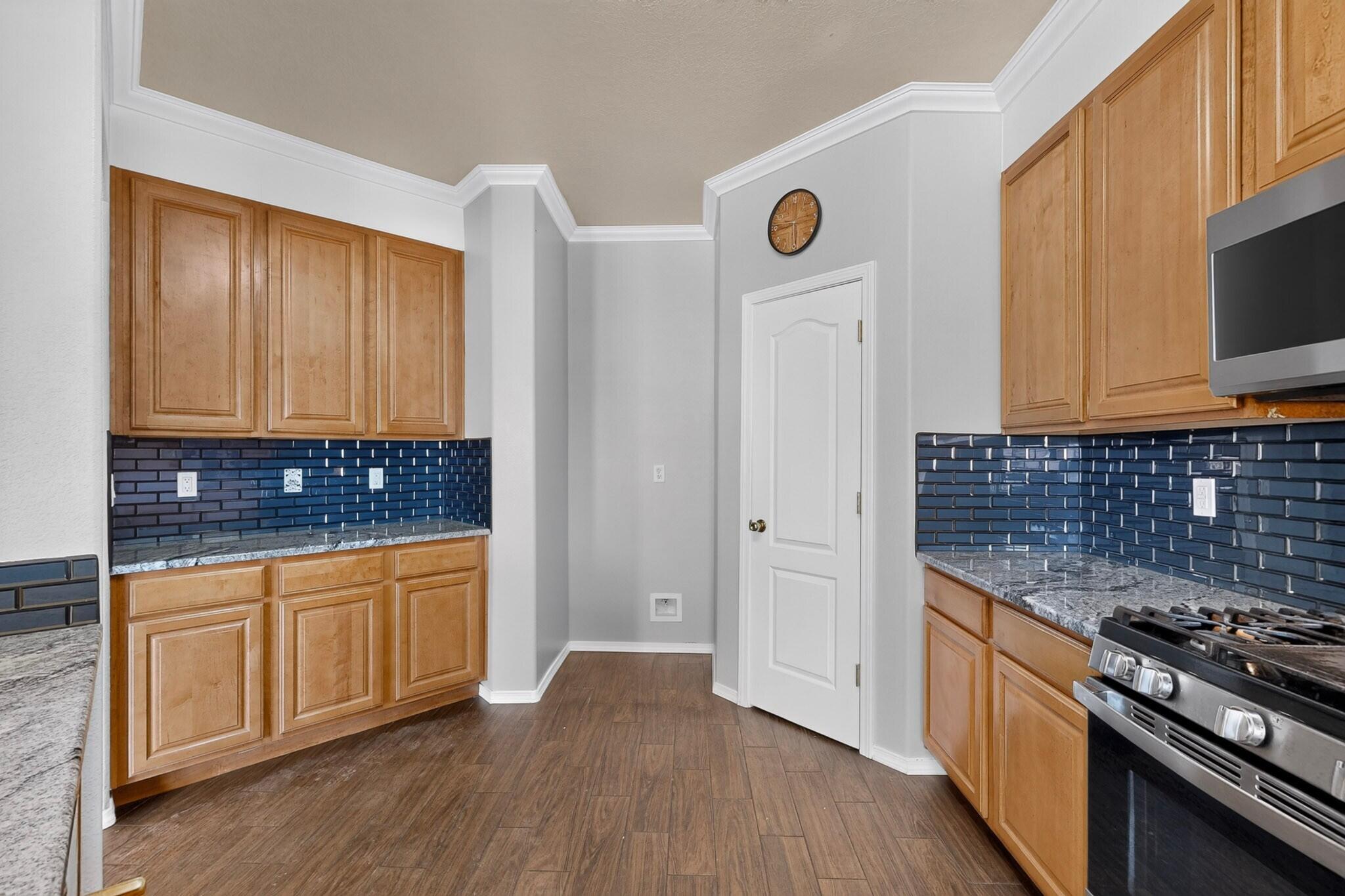 Photo 17 — 3224 W Meadow Drive SW