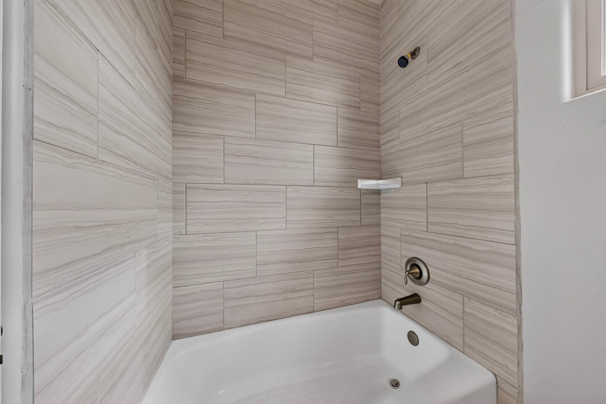 Photo 20 — 7007 Wrangell Loop NE
