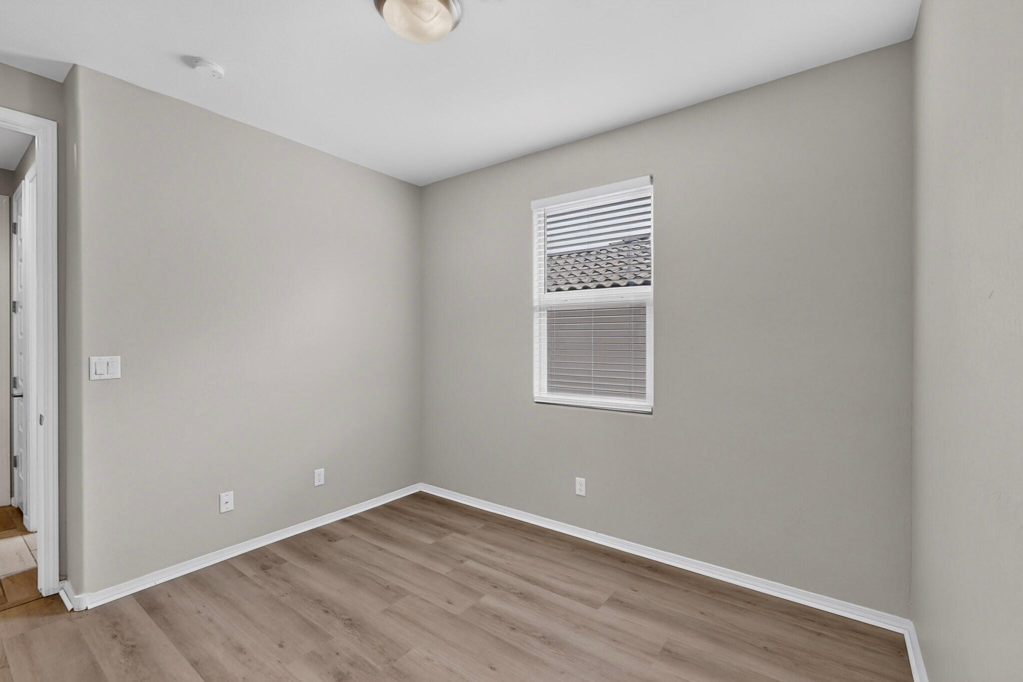 Photo 18 — 7007 Wrangell Loop NE