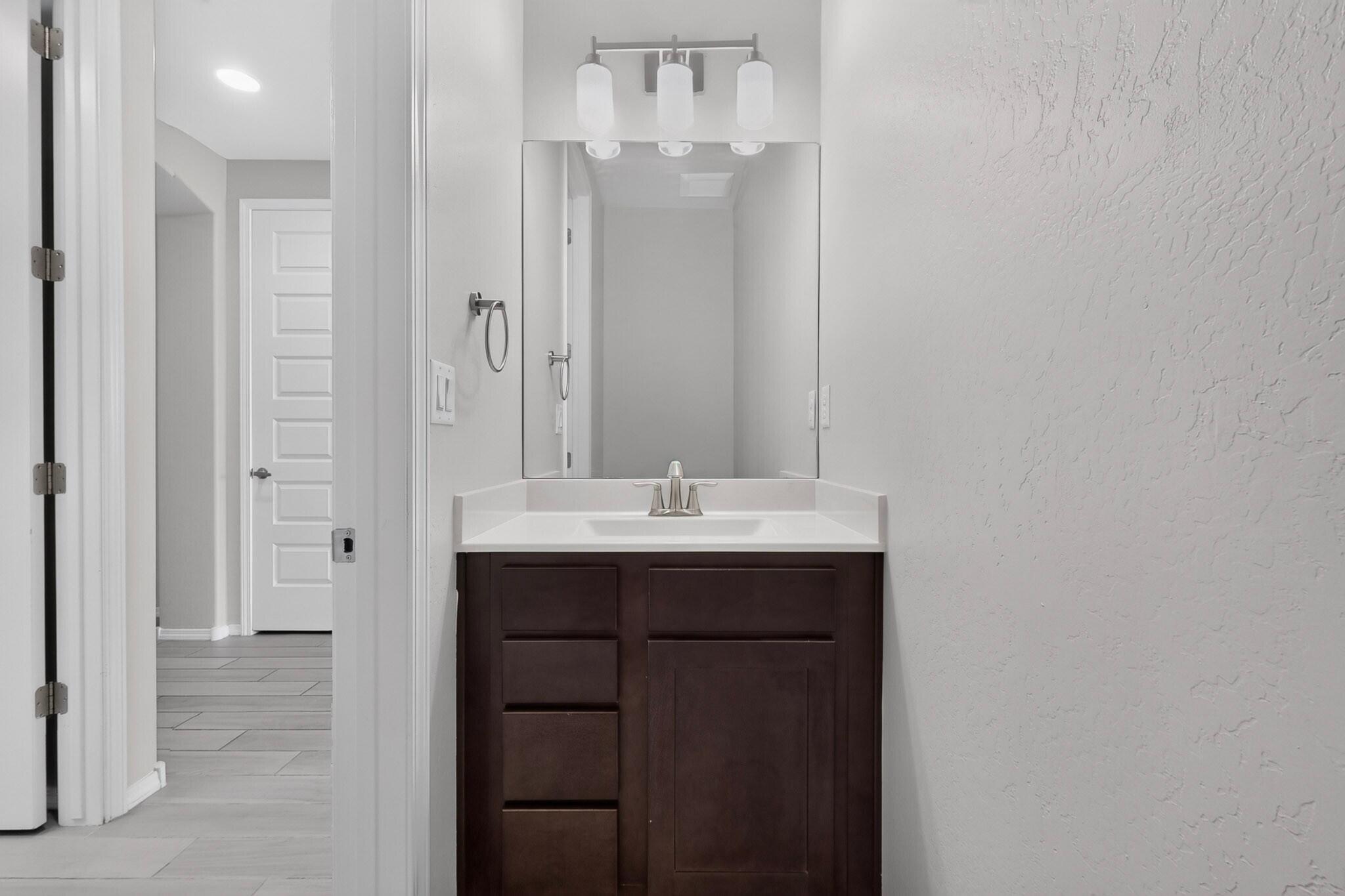 Photo 16 — 7007 Wrangell Loop NE