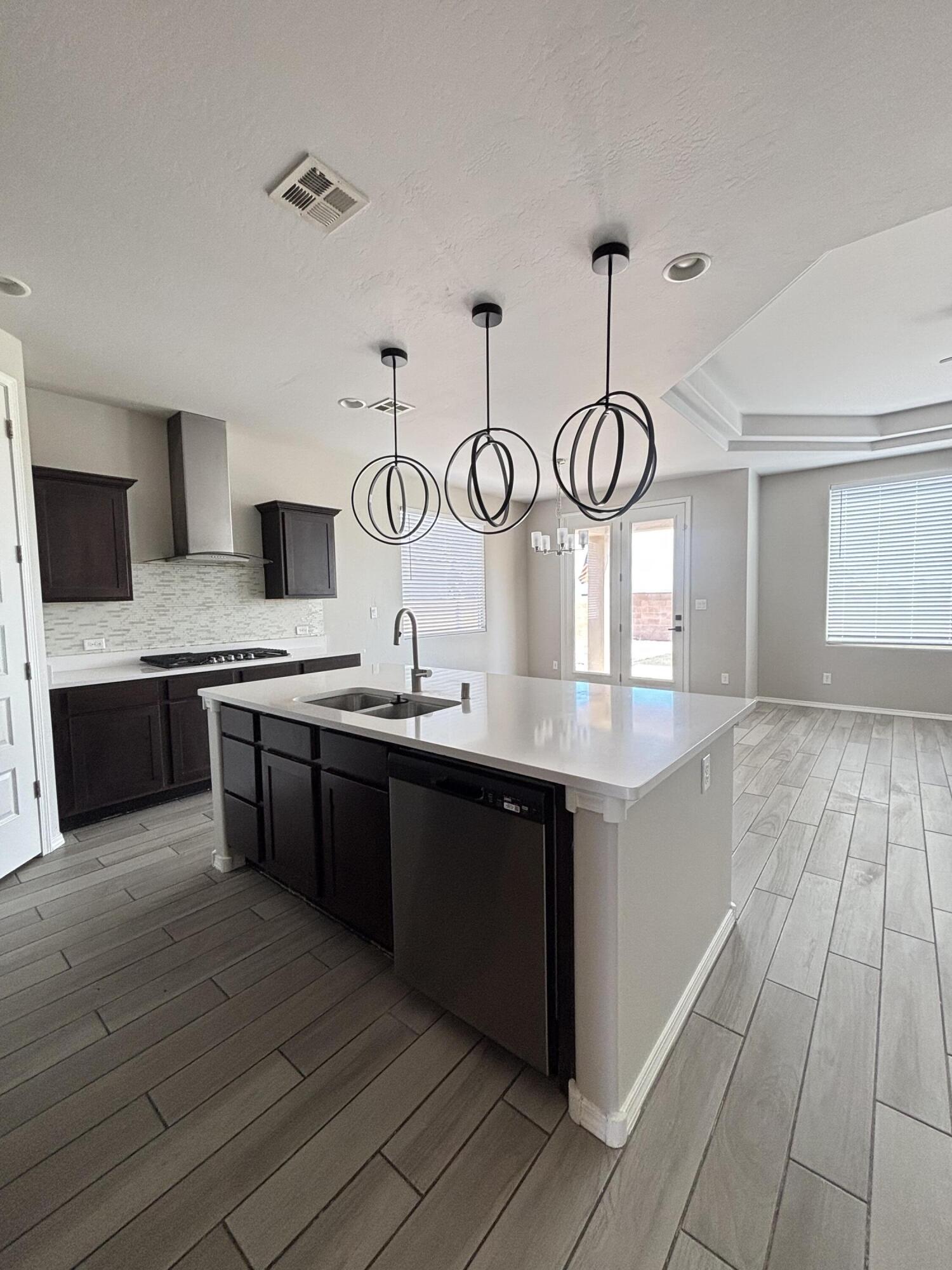 Photo 3 — 7007 Wrangell Loop NE