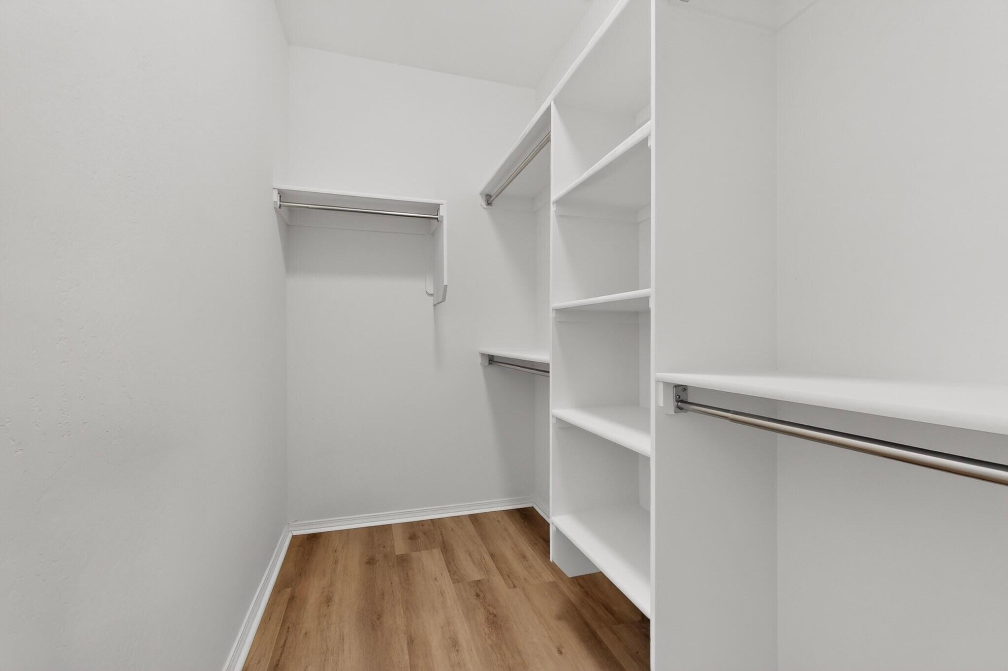 Photo 12 — 7007 Wrangell Loop NE