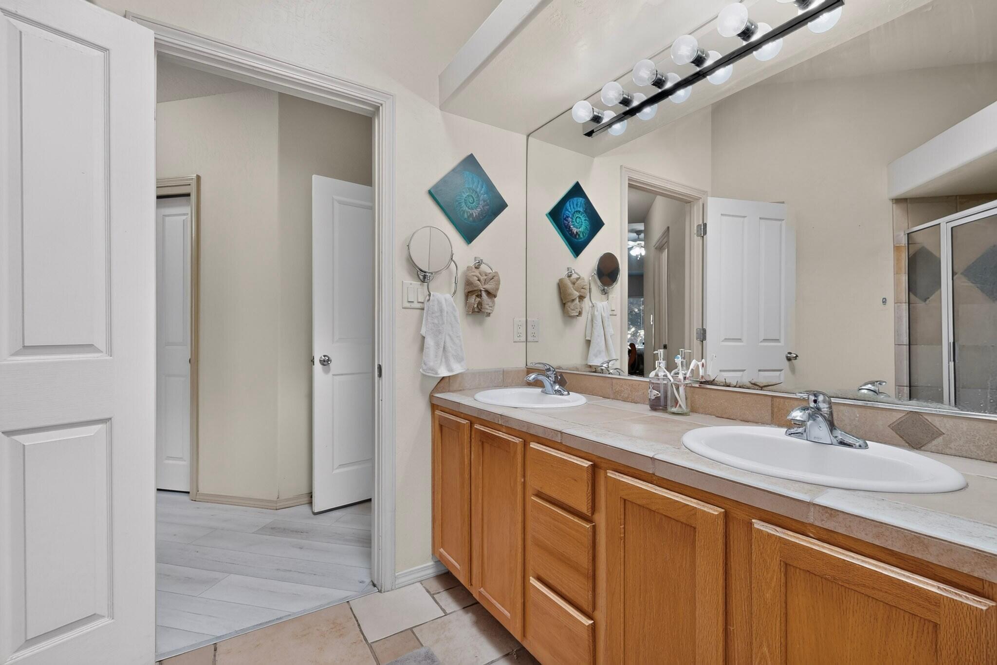 Photo 20 — 5227 Tierra Amada Street NW