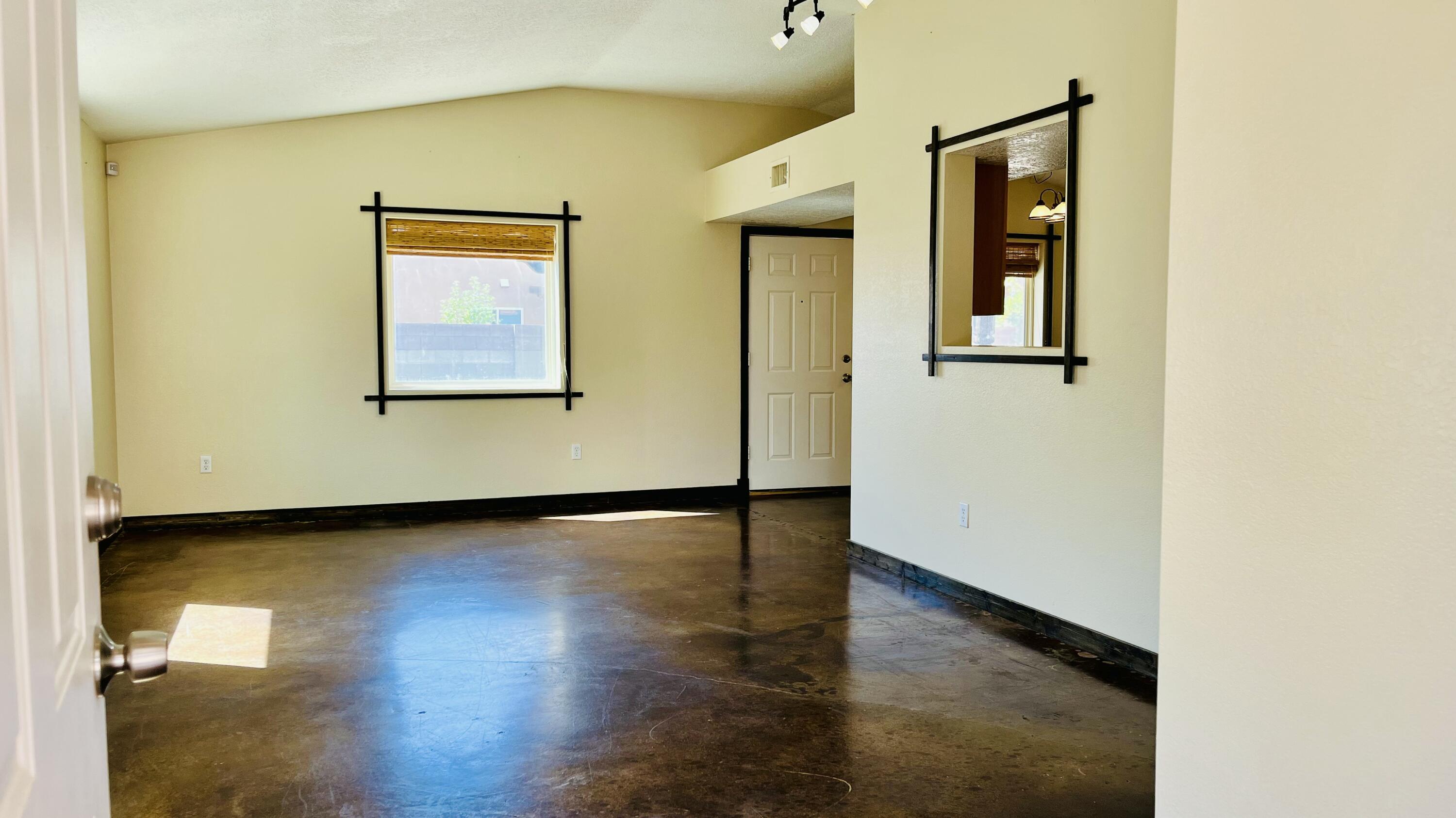 Photo 18 — 5600 Mesa Ridge Road NW