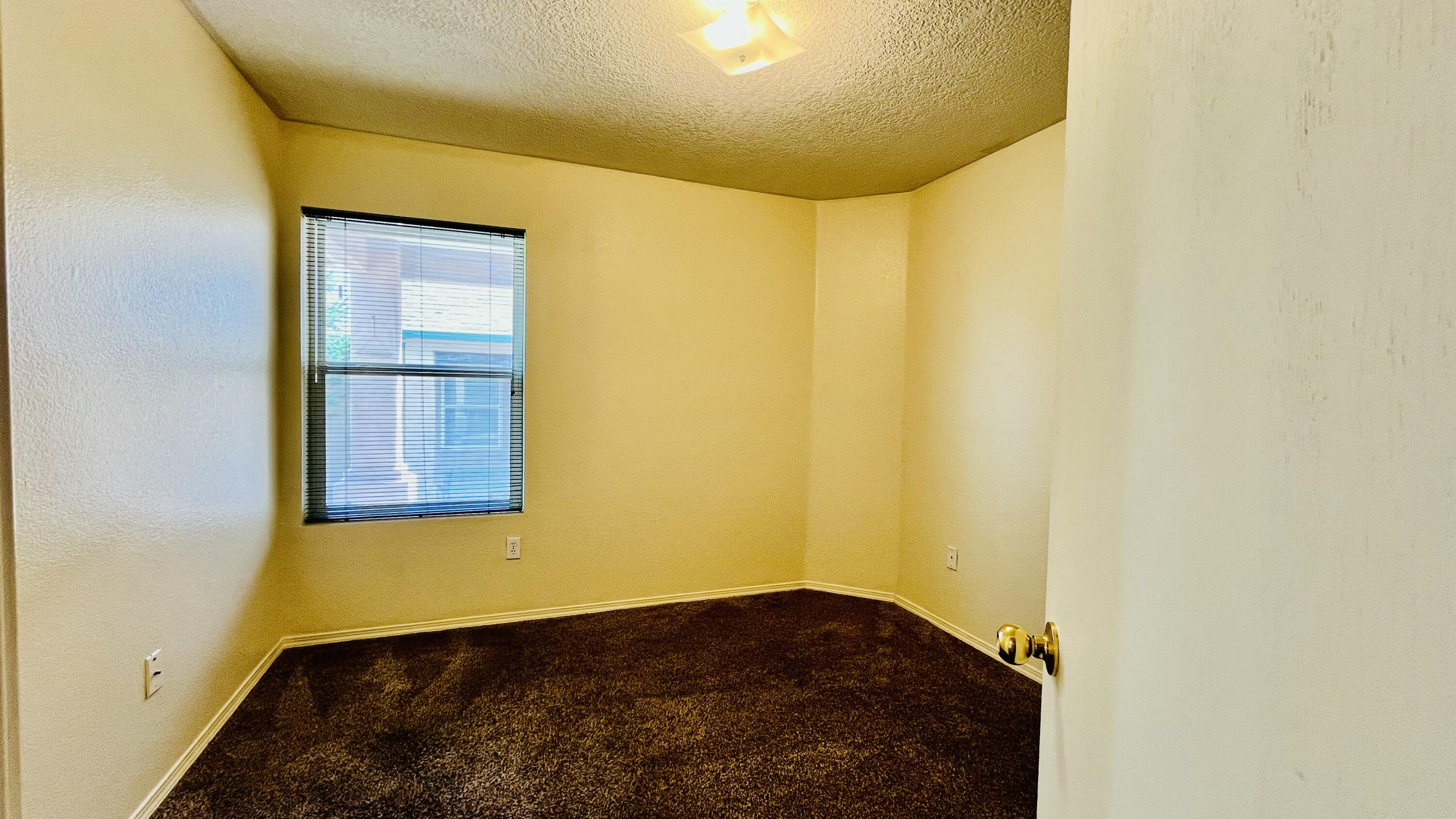 Photo 14 — 5600 Mesa Ridge Road NW