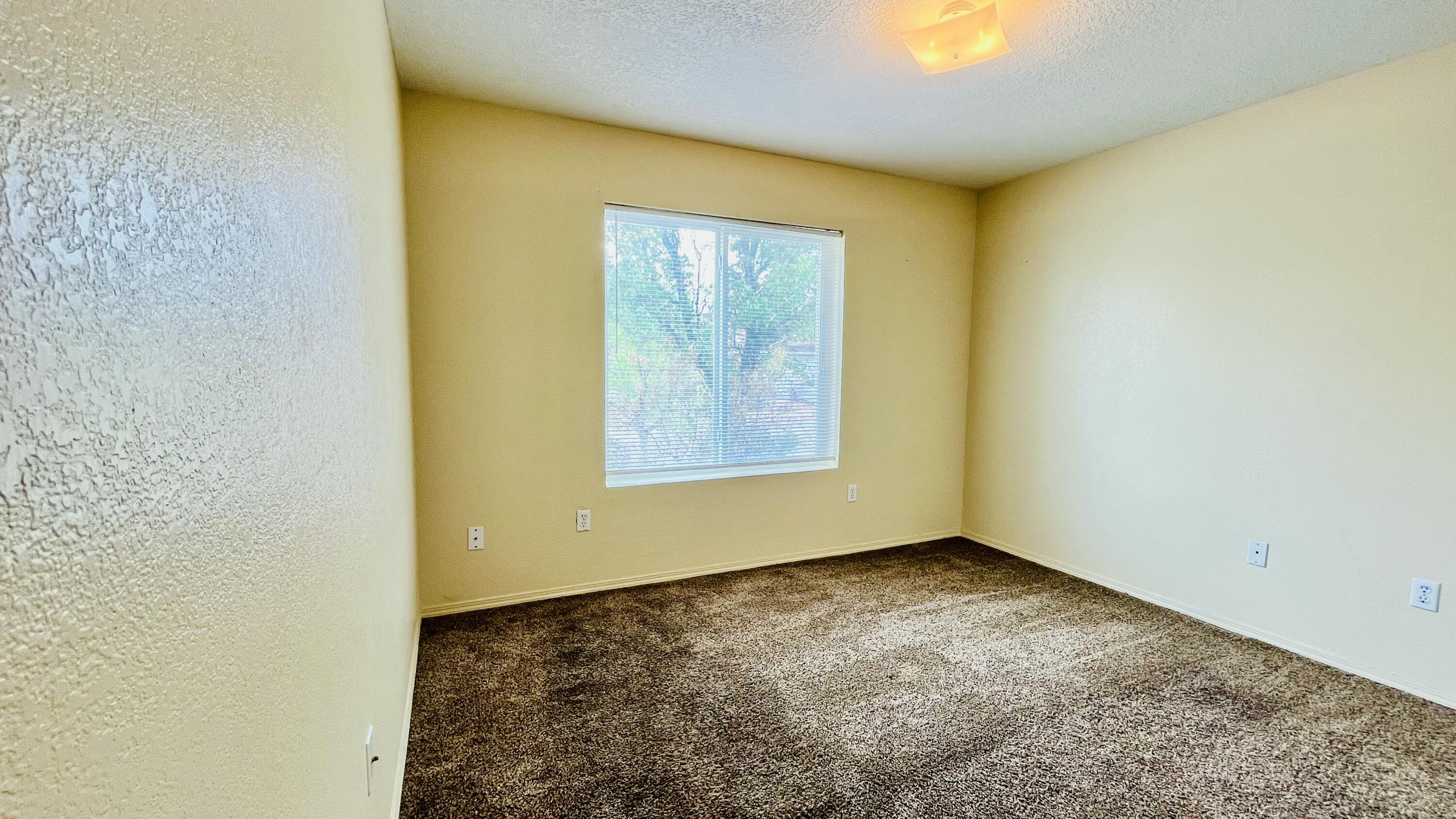 Photo 12 — 5600 Mesa Ridge Road NW