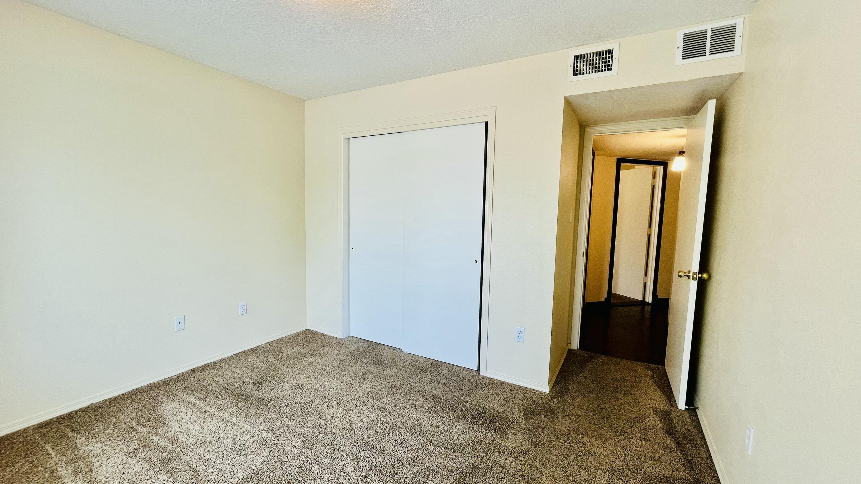 Photo 11 — 5600 Mesa Ridge Road NW