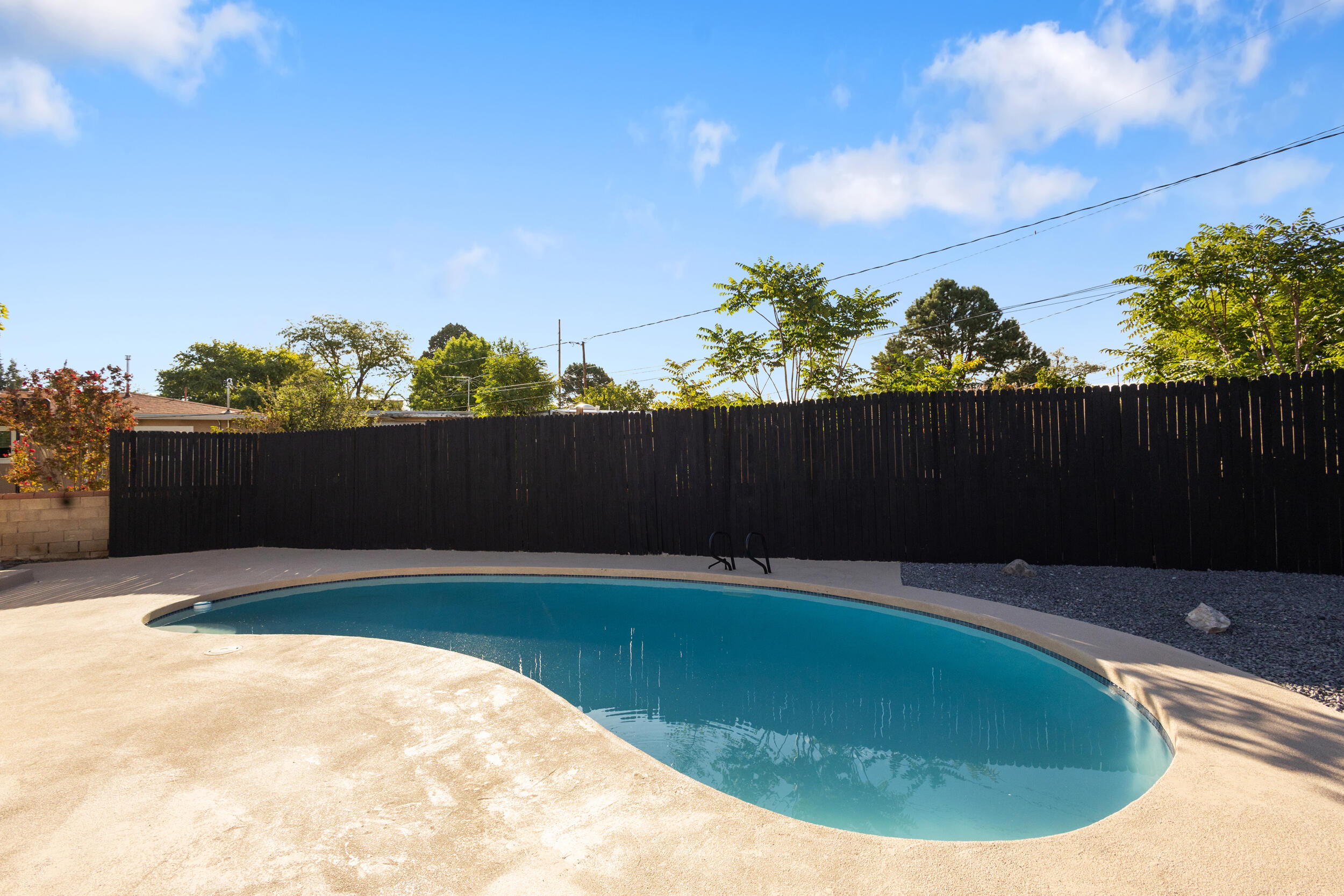 Photo 13 — 2614 Schell Place NE