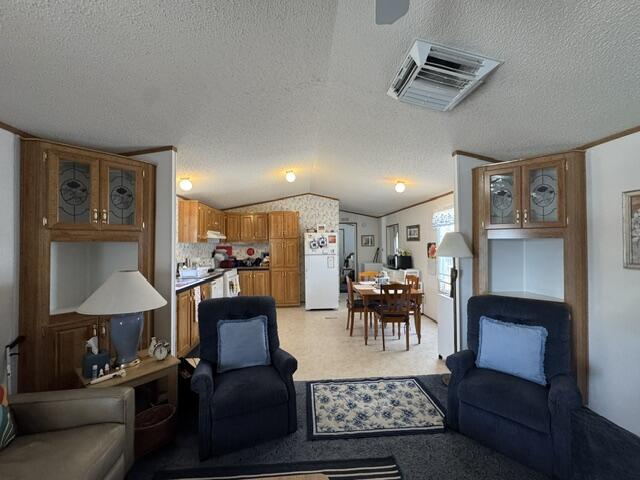 Photo 5 — 11100 Gibson Boulevard SE UNIT 369