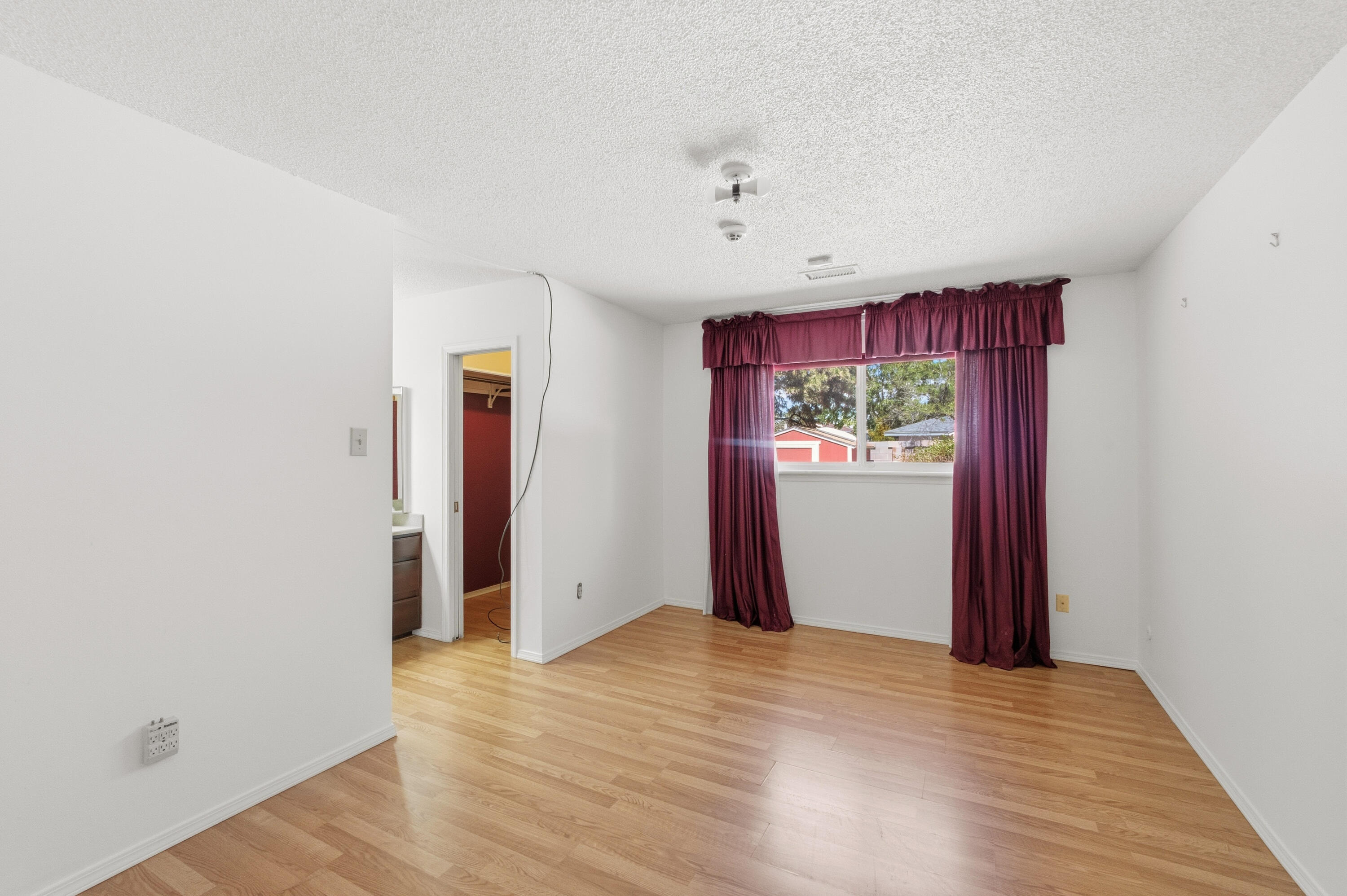 Photo 20 — 12709 S Viewcrest Place NE