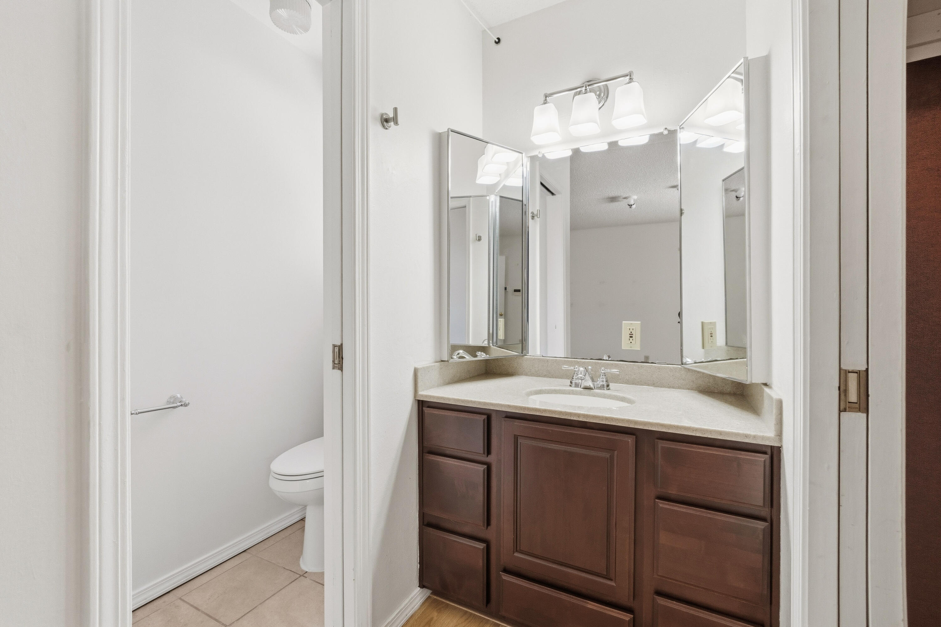 Photo 18 — 12709 S Viewcrest Place NE