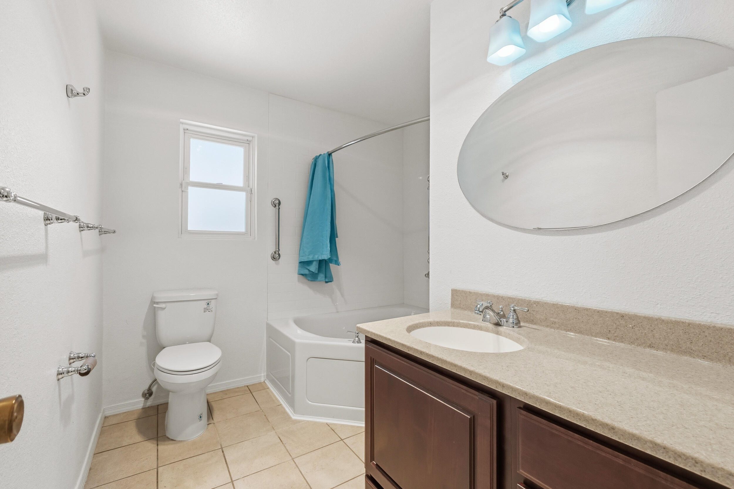Photo 13 — 12709 S Viewcrest Place NE