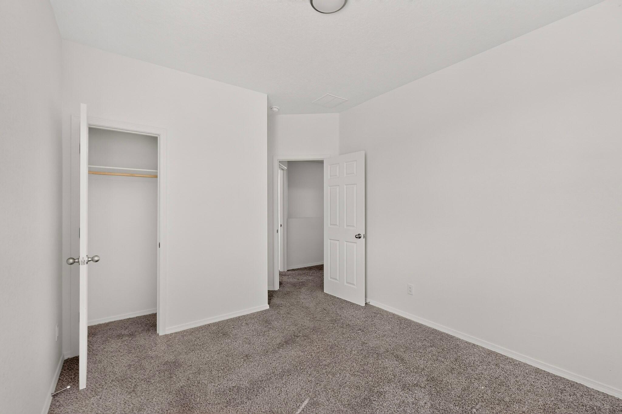 Photo 18 — 6380 Gannett Drive NE