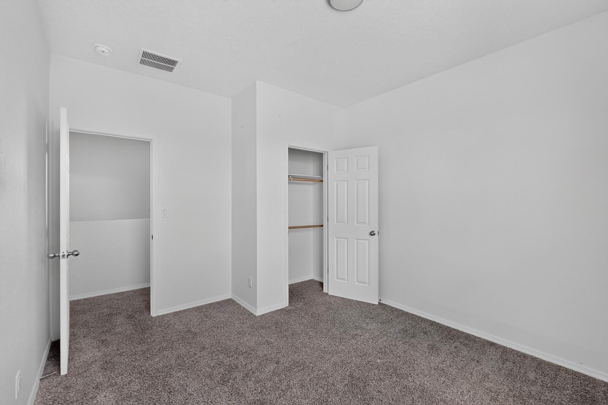 Photo 14 — 6380 Gannett Drive NE