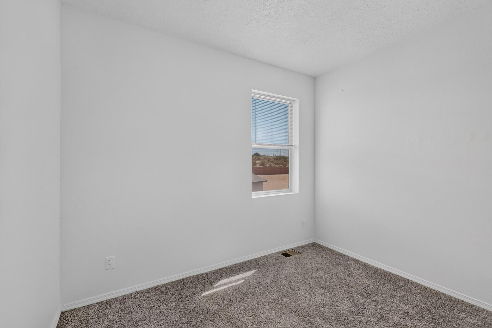 Photo 10 — 6380 Gannett Drive NE