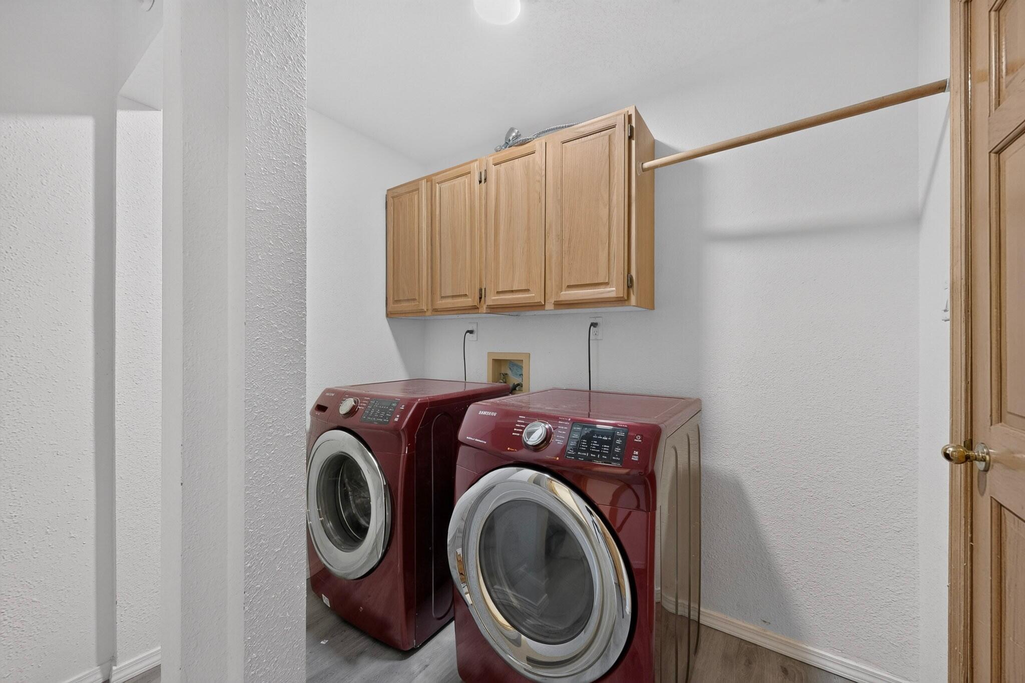 Photo 10 — 12050 Holly Avenue NE