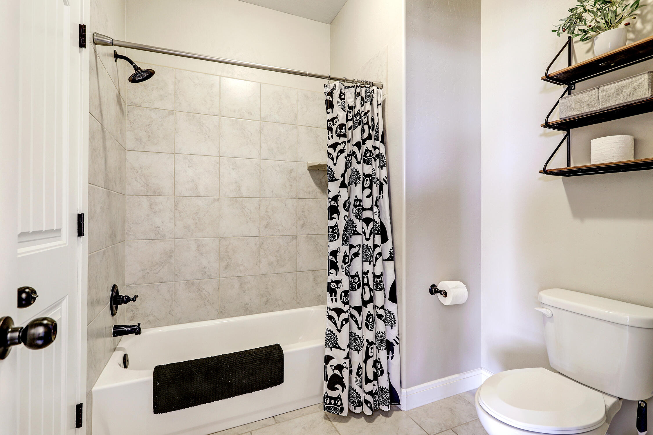 Photo 11 — 6309 Camino Alto Road NW