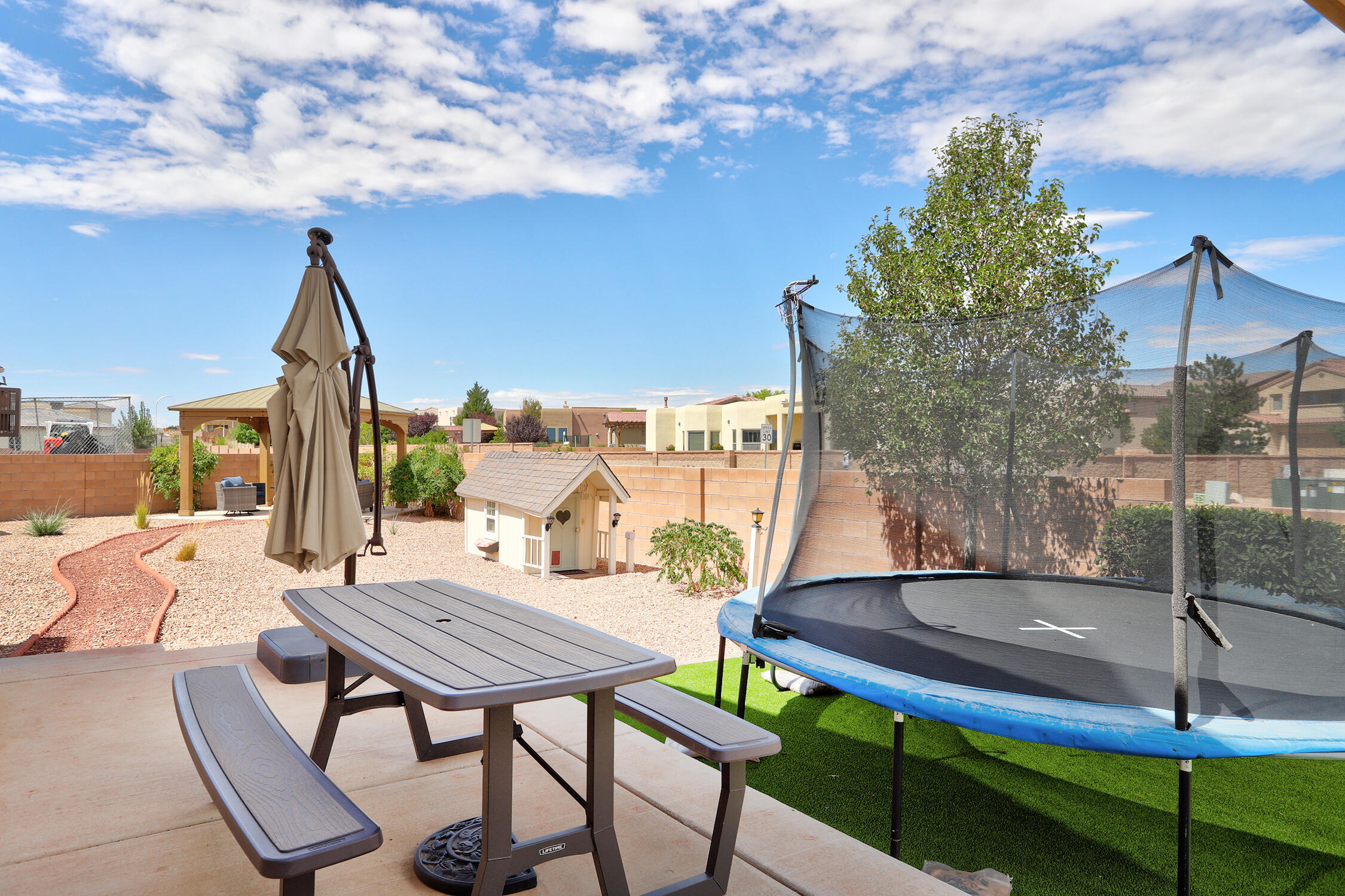 Photo 17 — 6309 Camino Alto Road NW