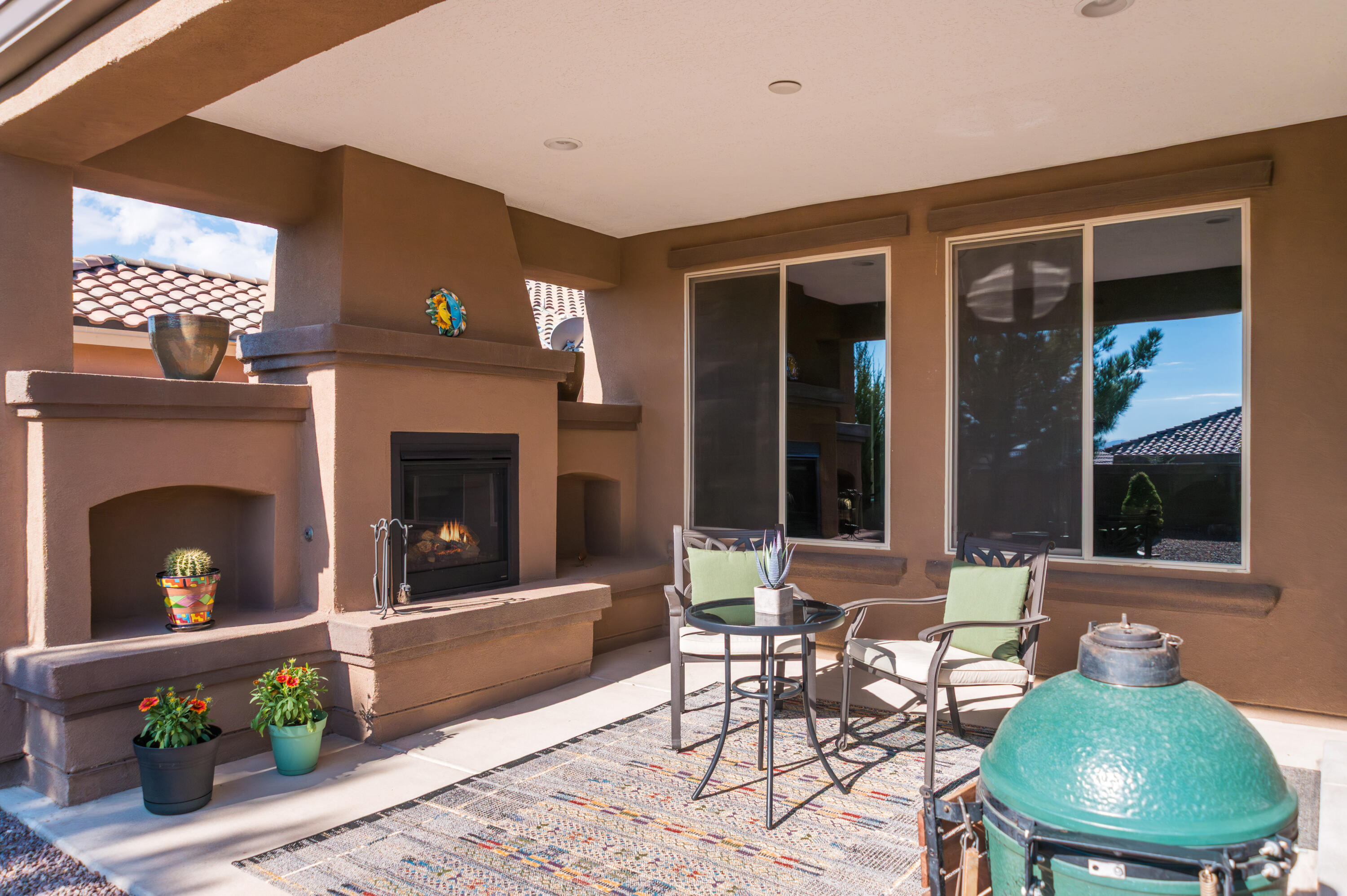 Photo 2 — 2320 Komatke Trail NW