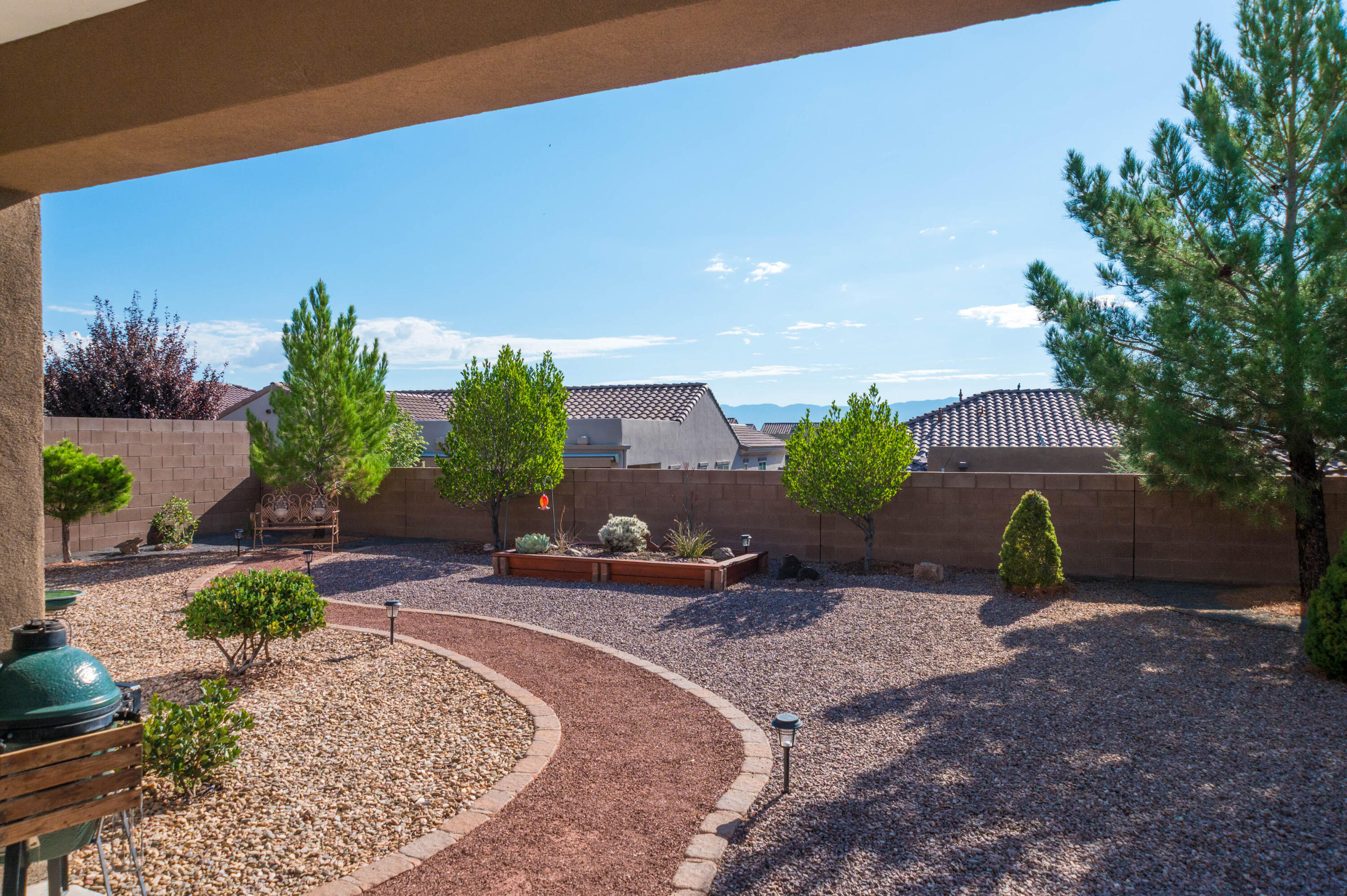 Photo 3 — 2320 Komatke Trail NW