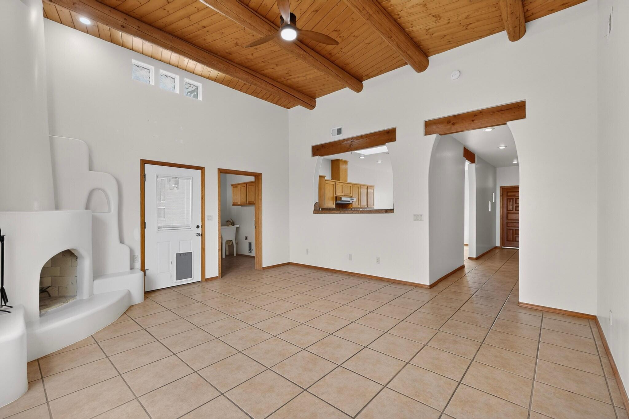 Photo 10 — 2212 Calle De Silverio SW