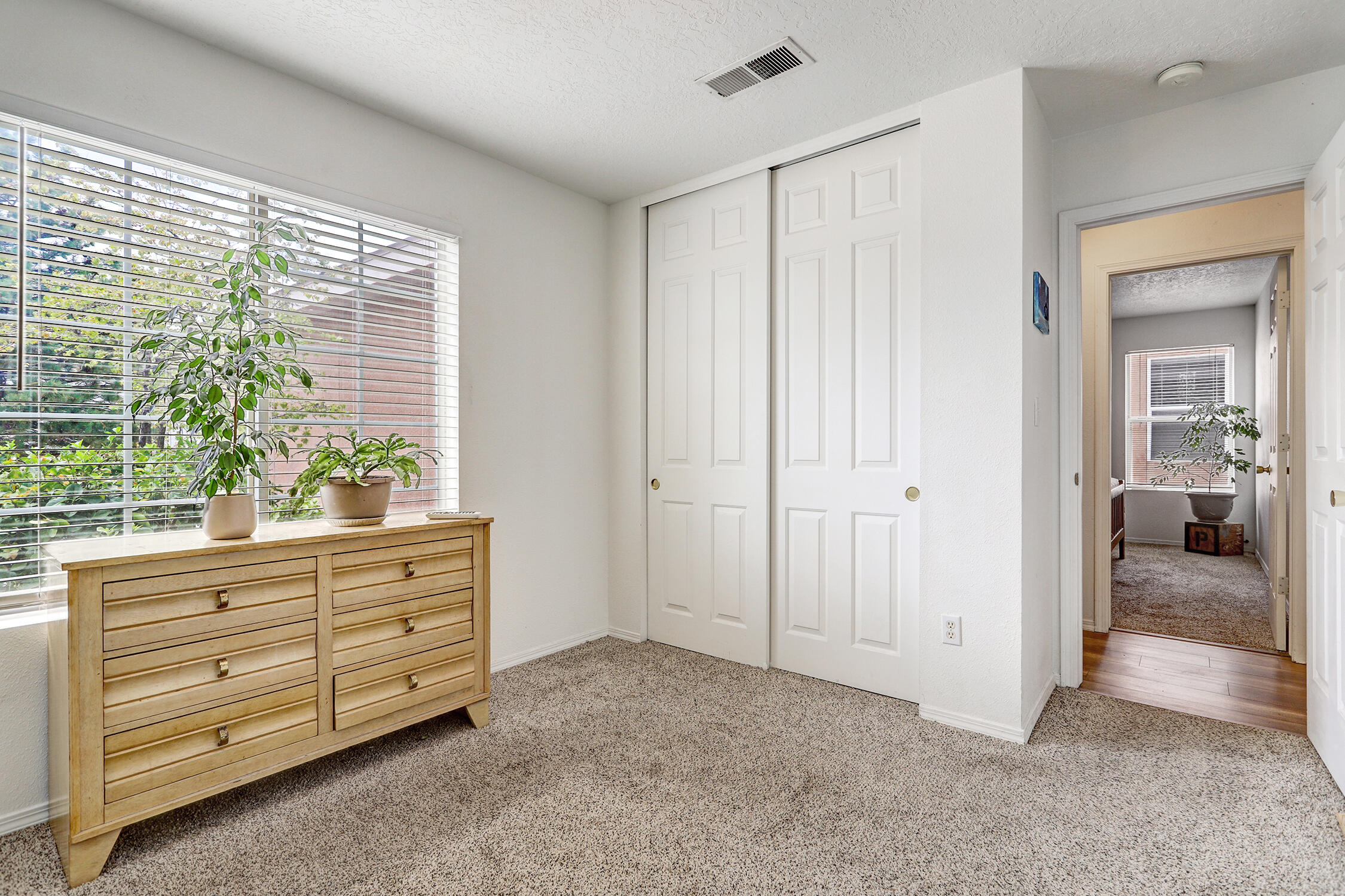 Photo 13 — 7715 Harrier Avenue NW
