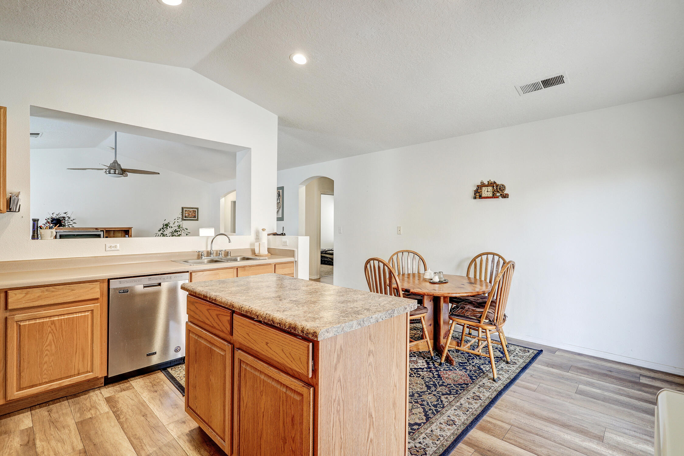 Photo 5 — 7715 Harrier Avenue NW