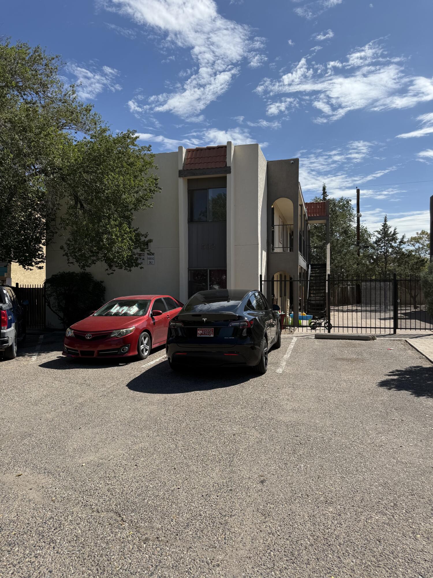 532 Palomas Drive SE, Albuquerque, NM 87108