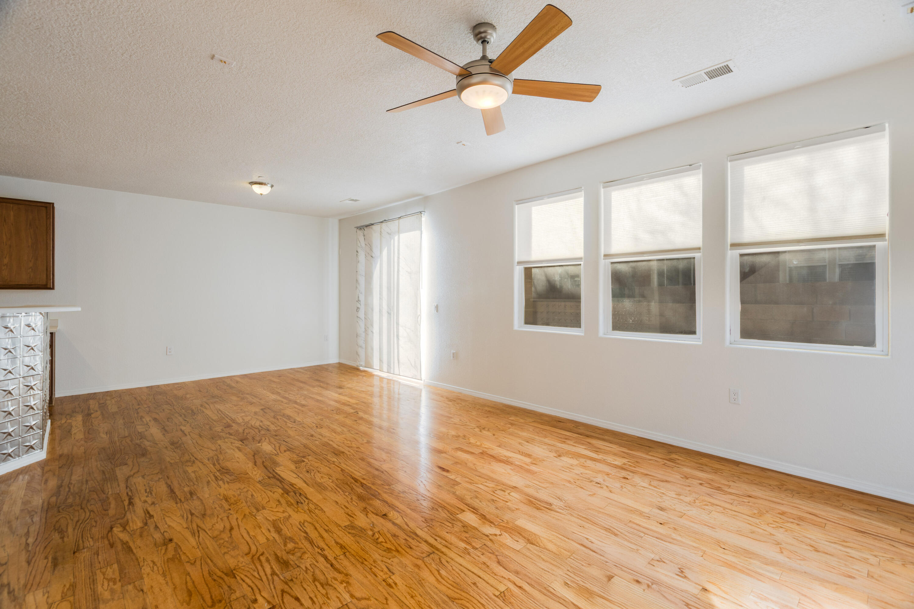Photo 20 — 601 Menaul Boulevard NE UNIT 3603