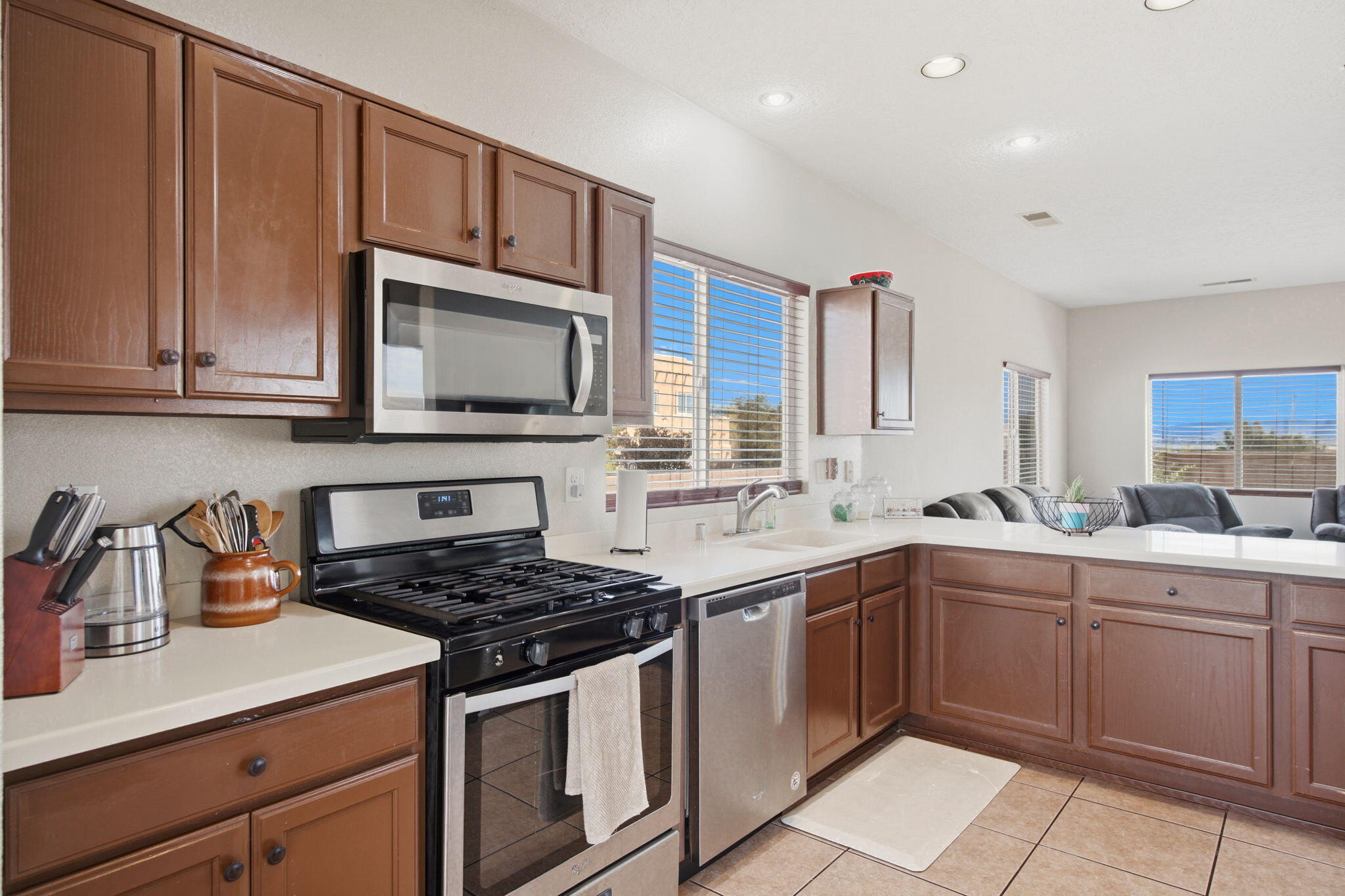 Photo 18 — 3312 Rio Linda Drive SW
