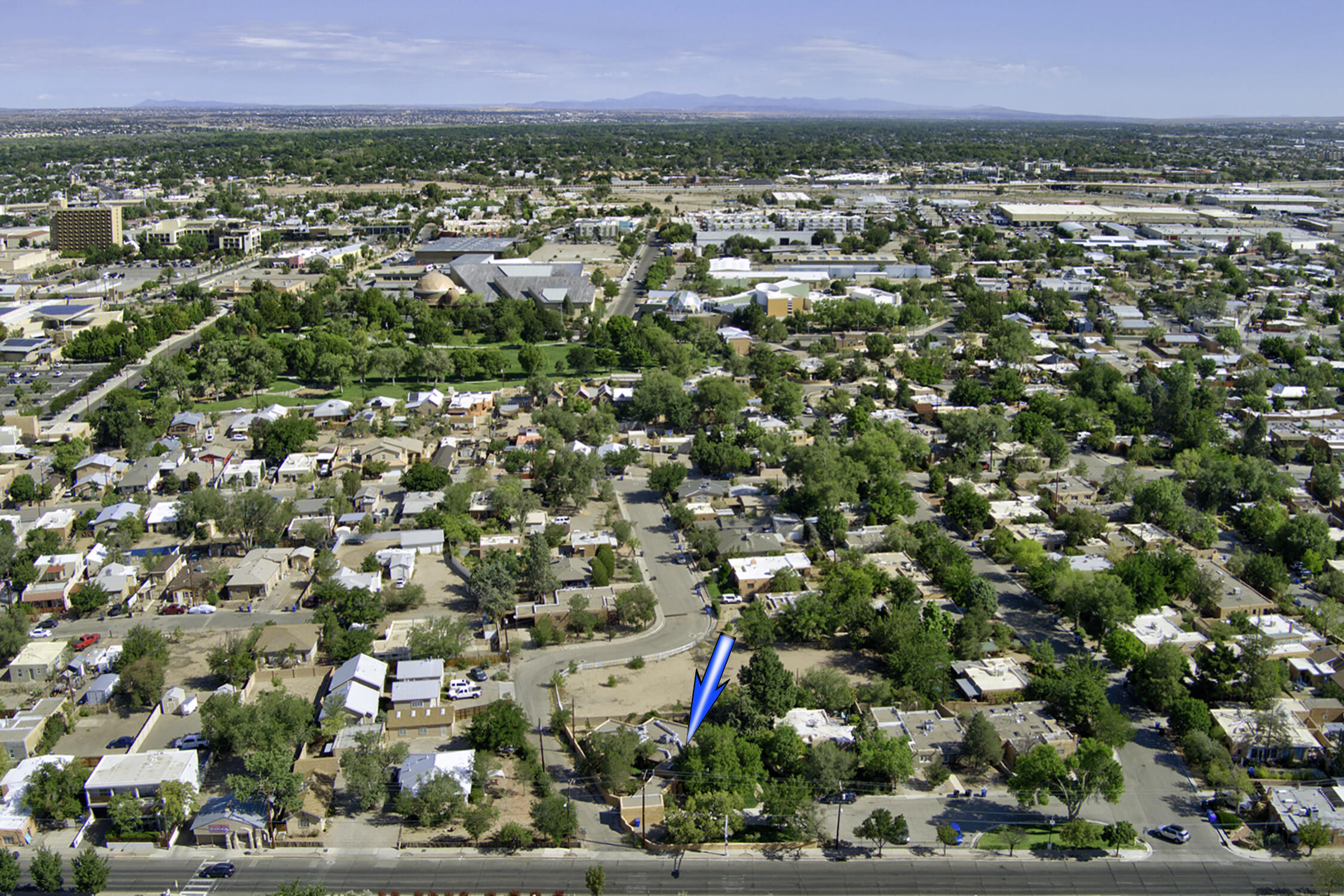 Photo 4 — 5 Chacon Place NW
