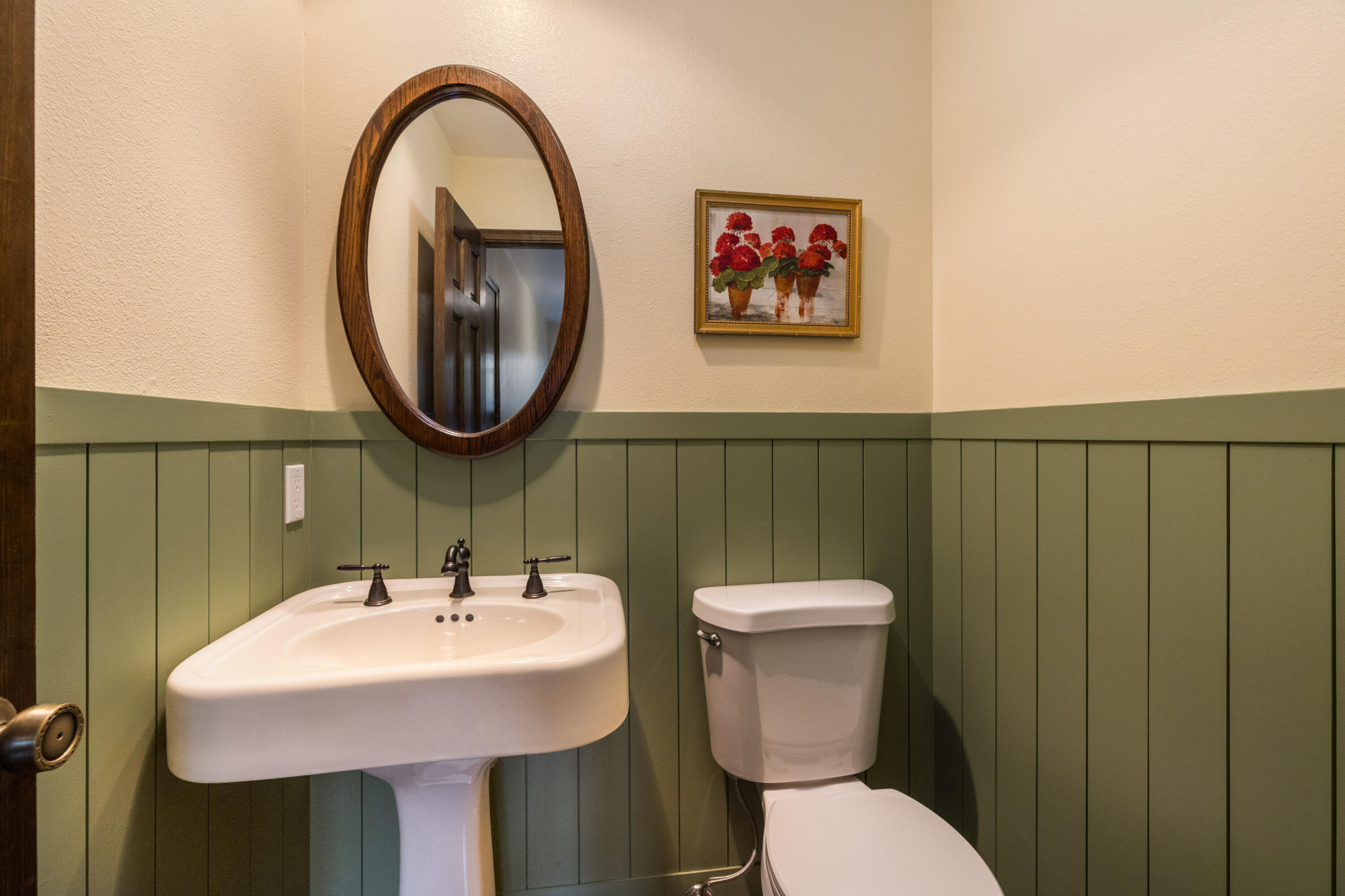 Photo 19 — 1117 Sagebrush Trail SE