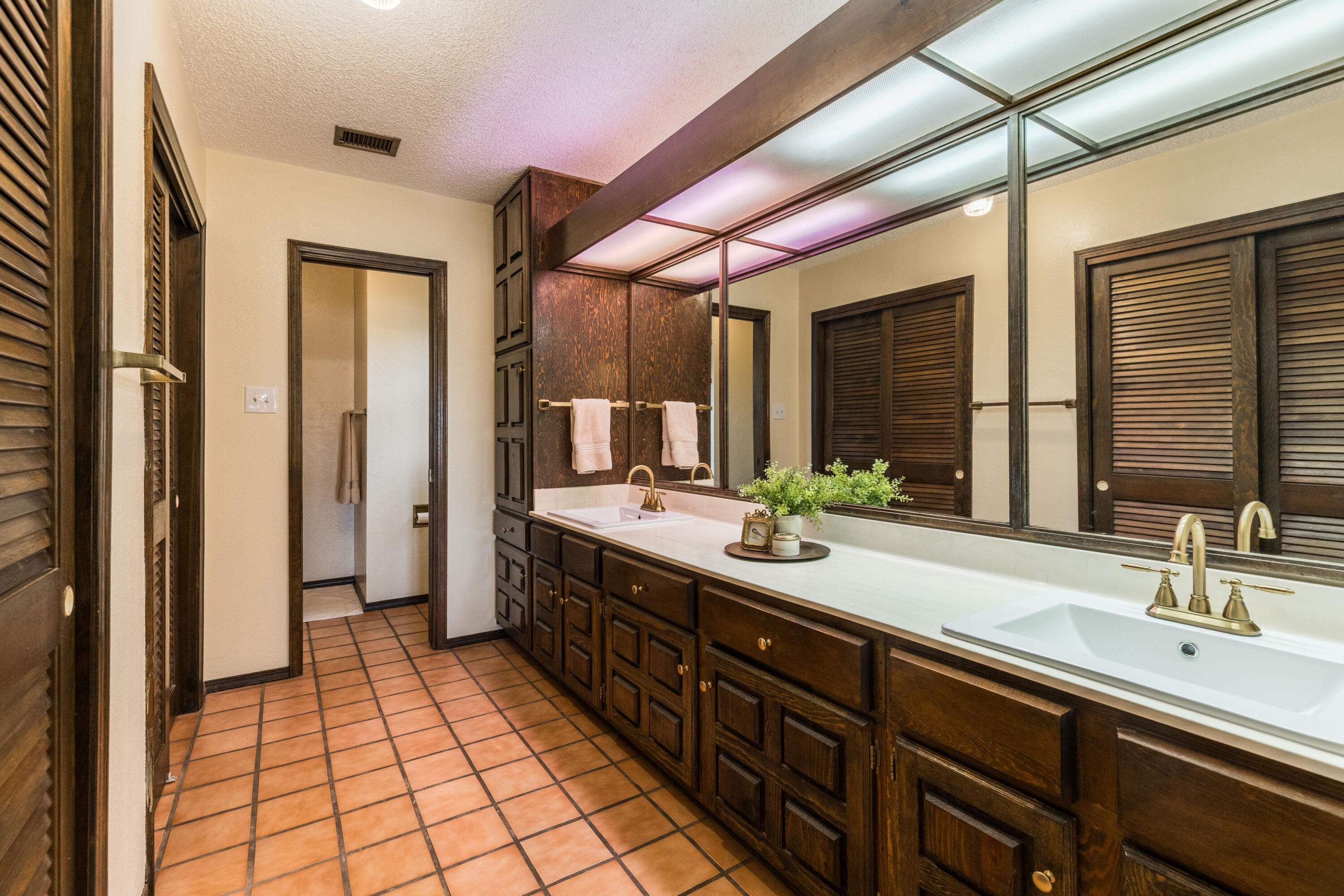 Photo 15 — 1117 Sagebrush Trail SE