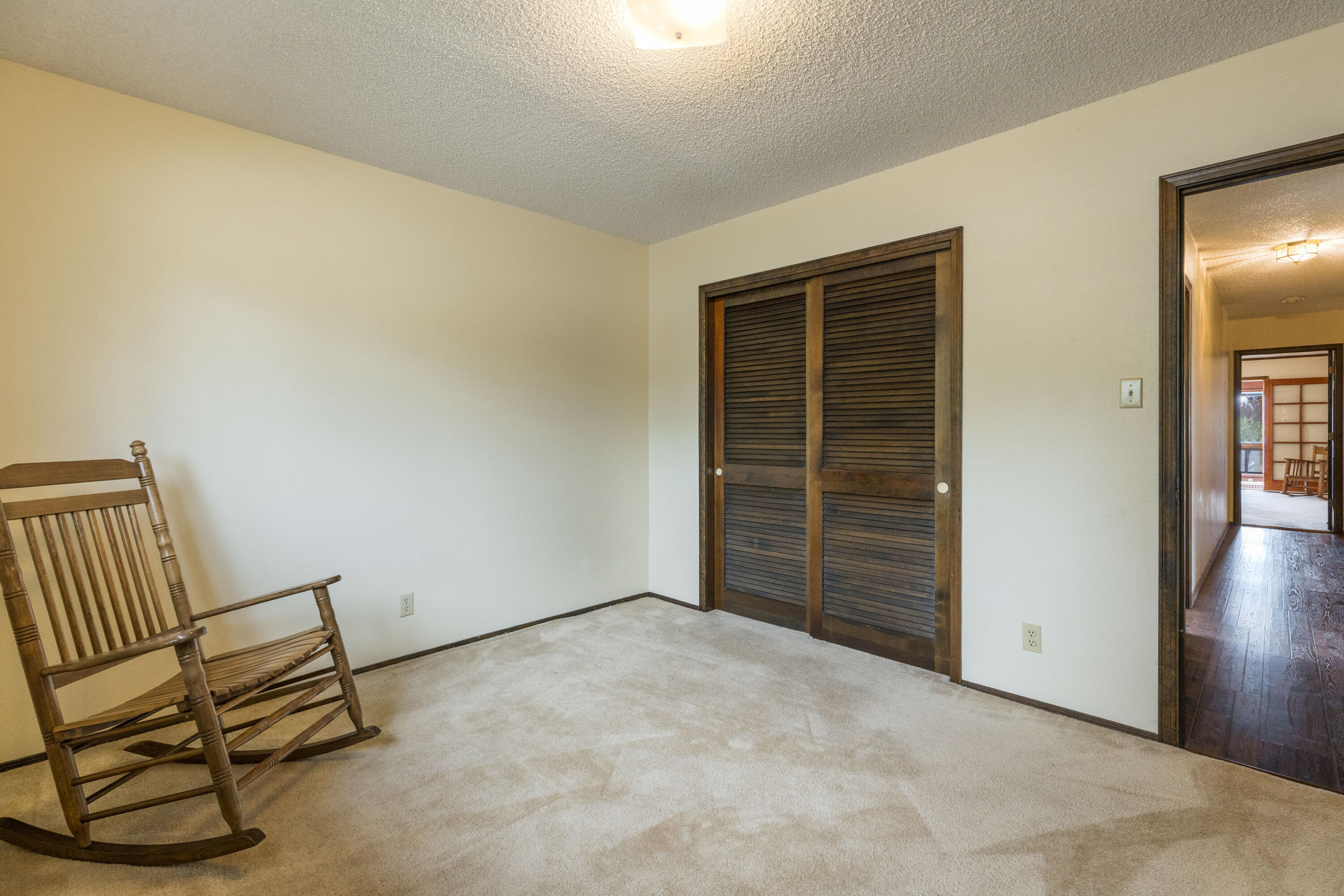 Photo 11 — 1117 Sagebrush Trail SE